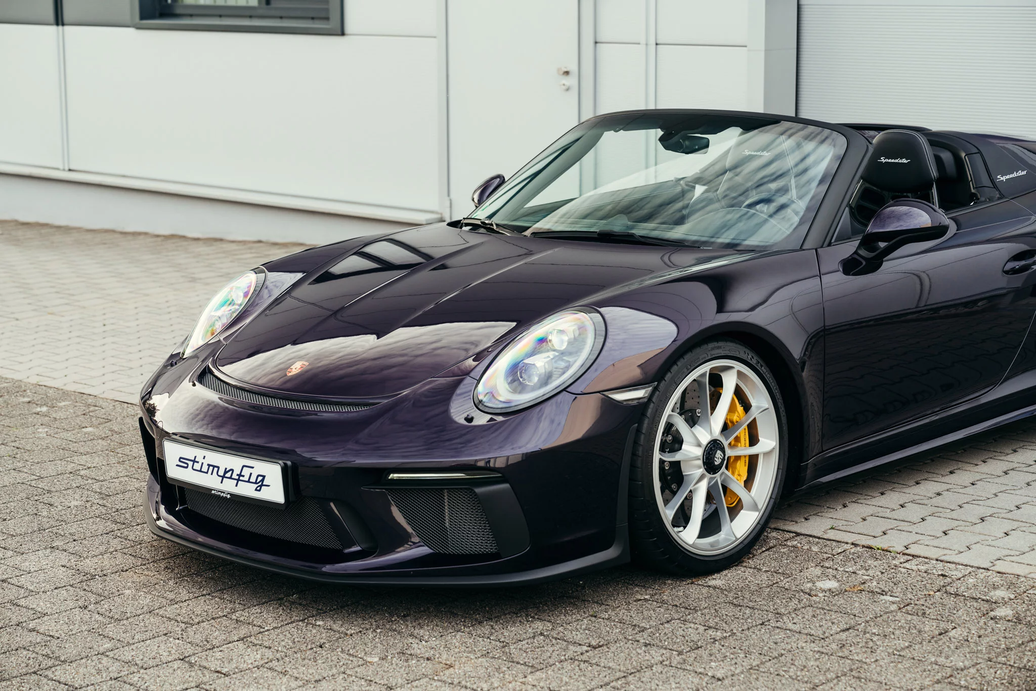 Viola Metallic Porsche 911 Speedster