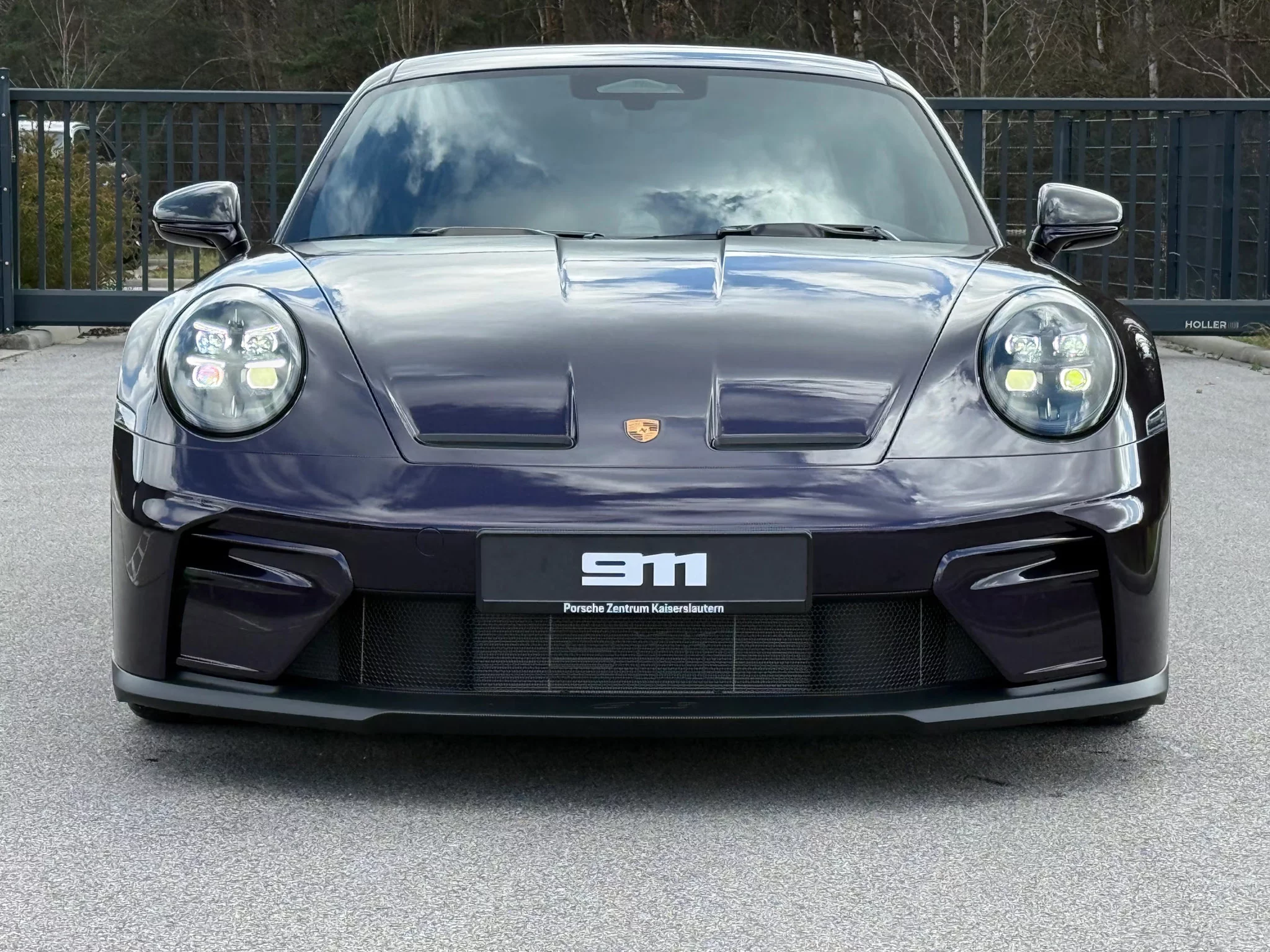 Viola Metallic Porsche 911 GT3