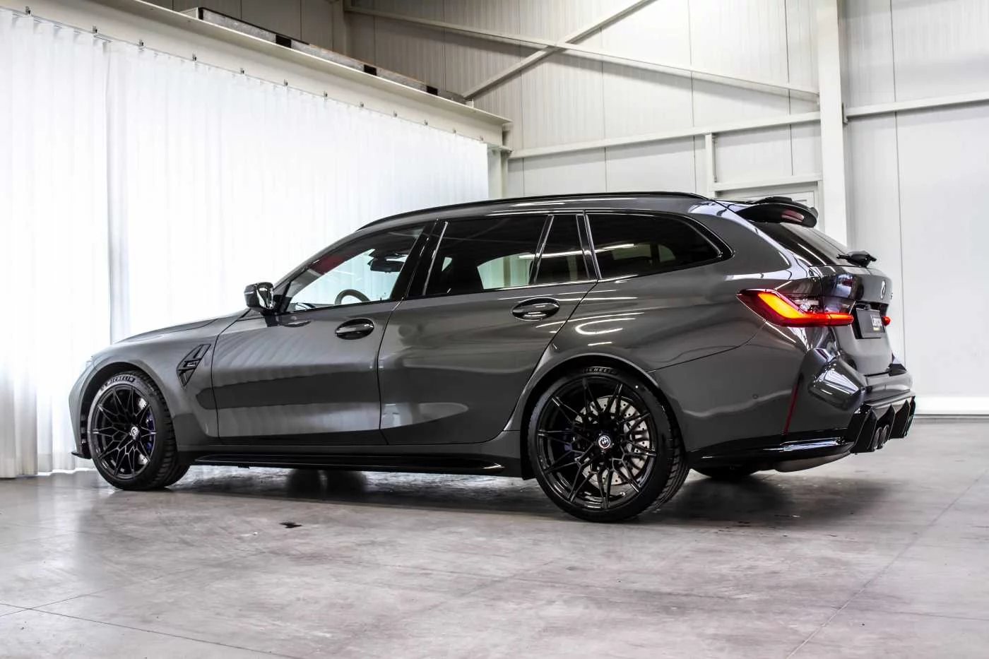 Dravit Grey BMW M3