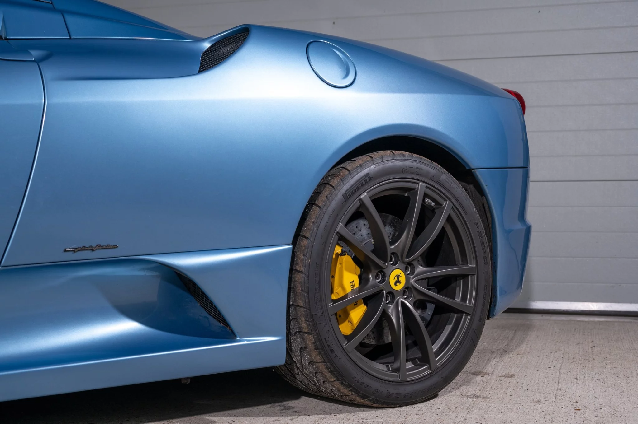 Avio Metallic Ferrari Scuderia Spider 16M
