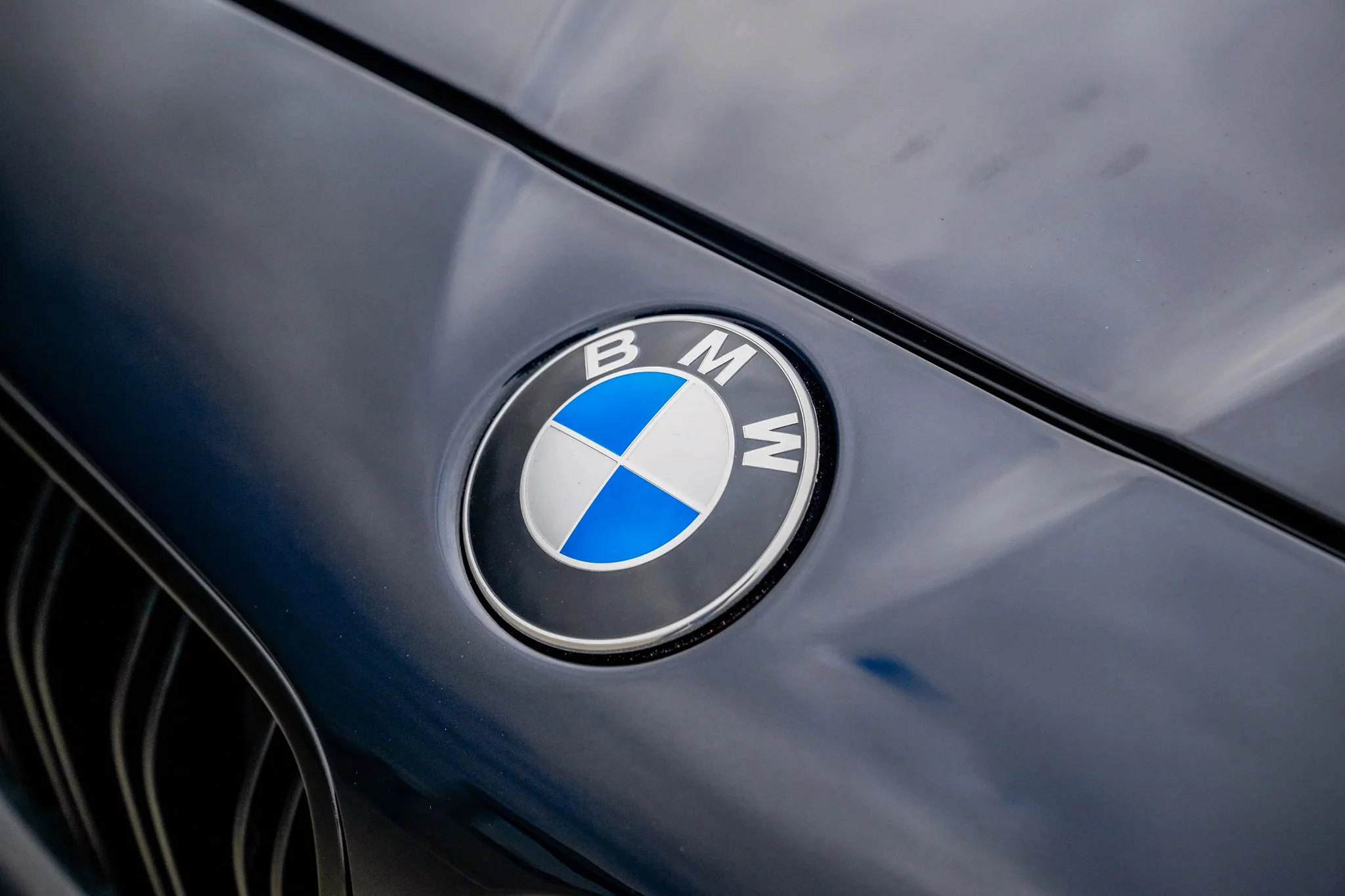 Azurite Black BMW M5