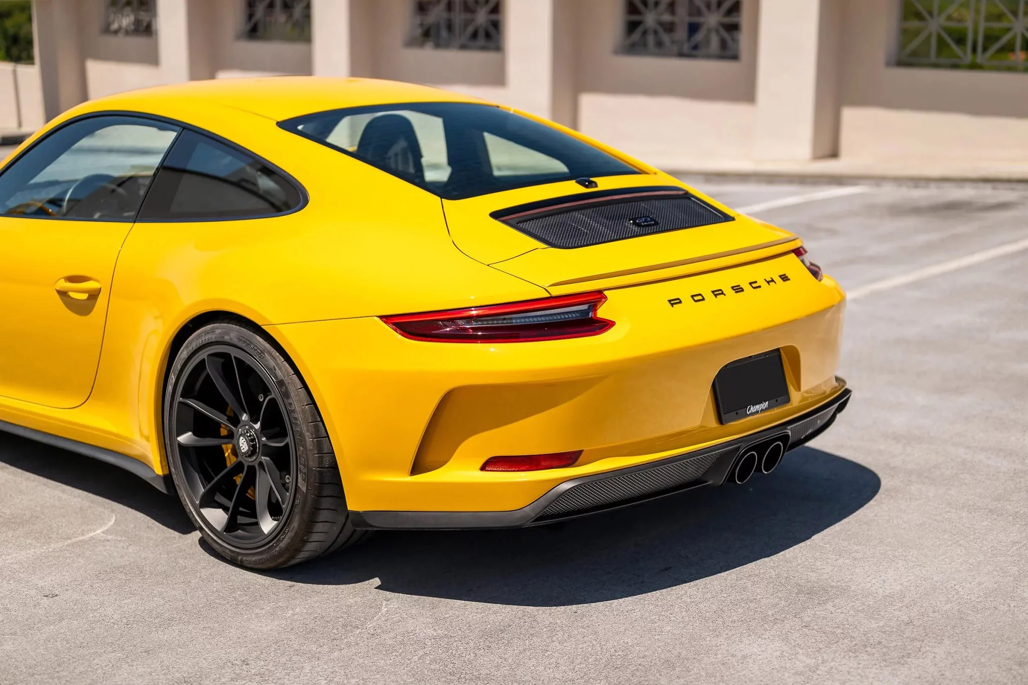 Speed Yellow Porsche 911 GT3