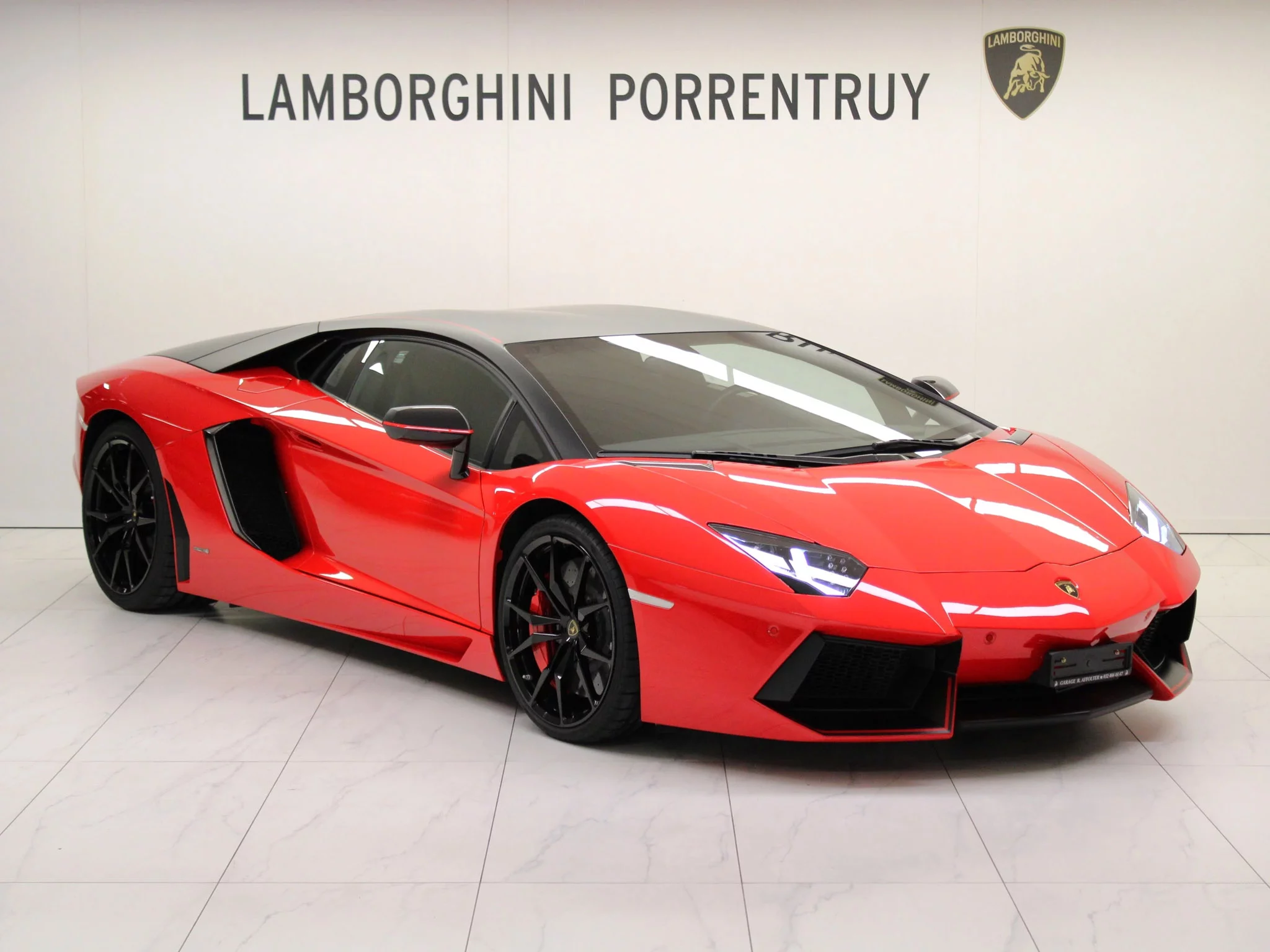 Rosso Mars Lamborghini Aventador