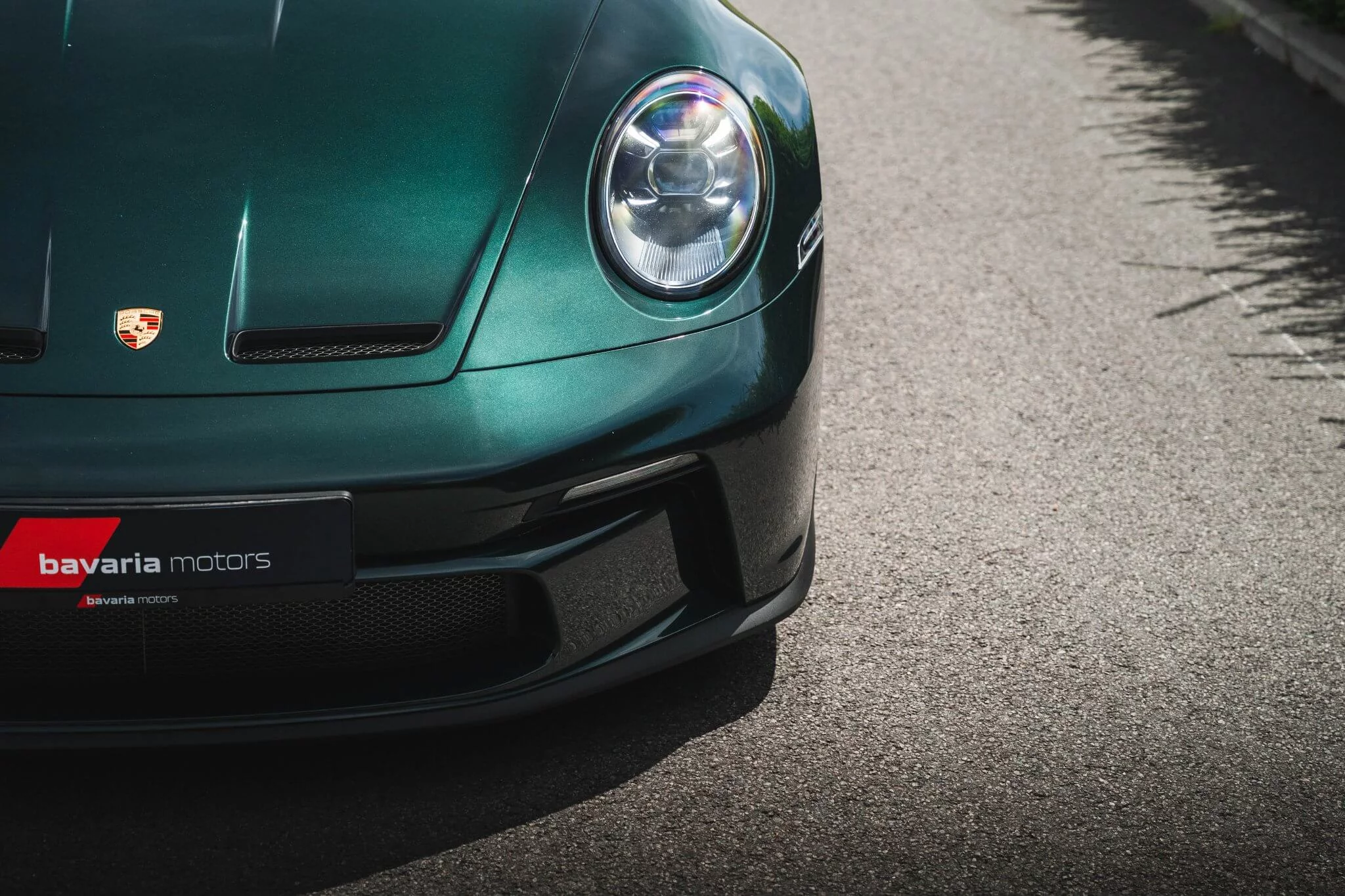 Jet Green Metallic Porsche 911 GT3