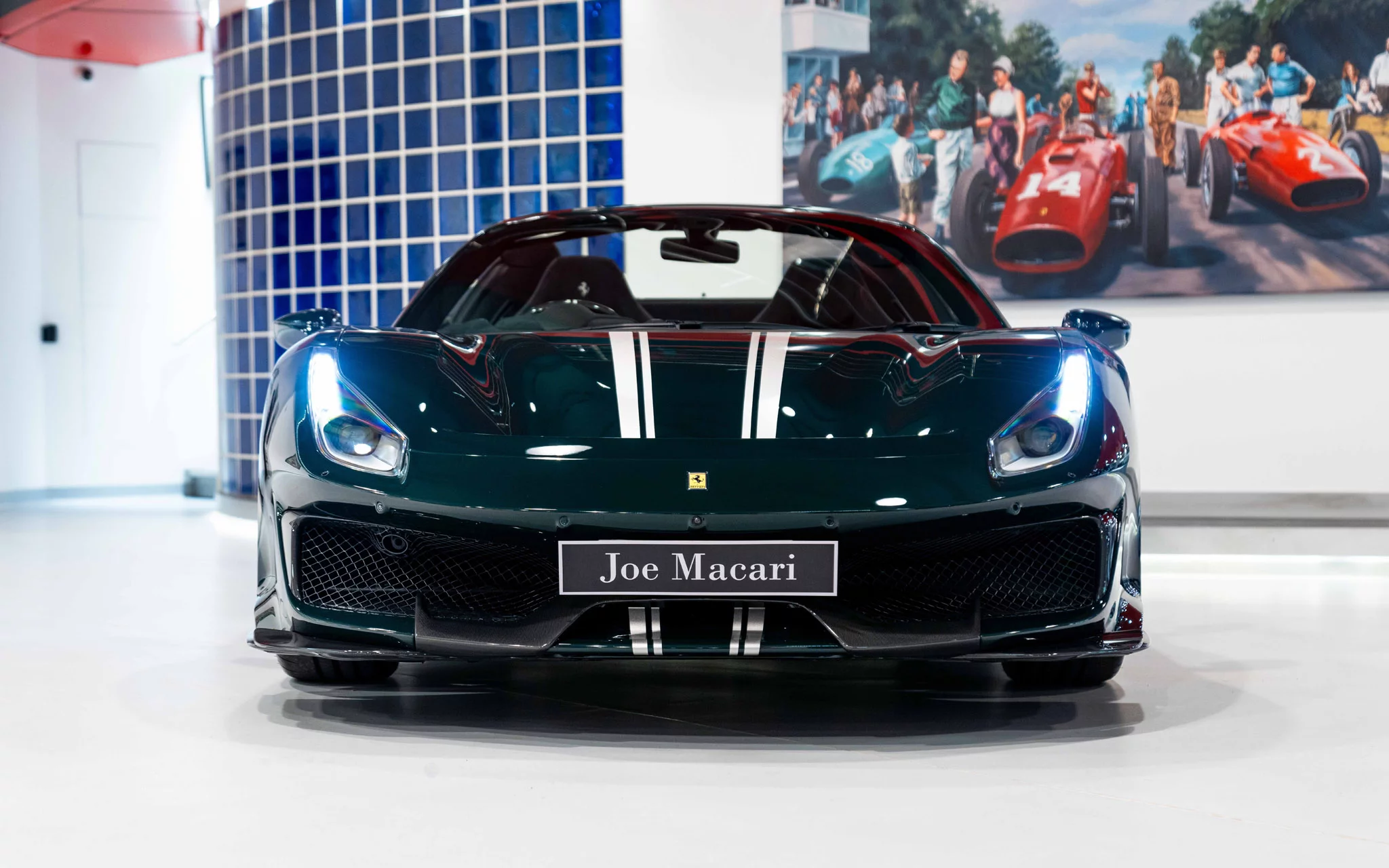 Verde British Racing Ferrari 488