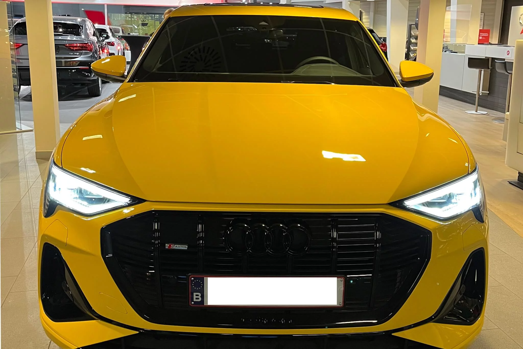 Vegas Yellow Audi e-tron