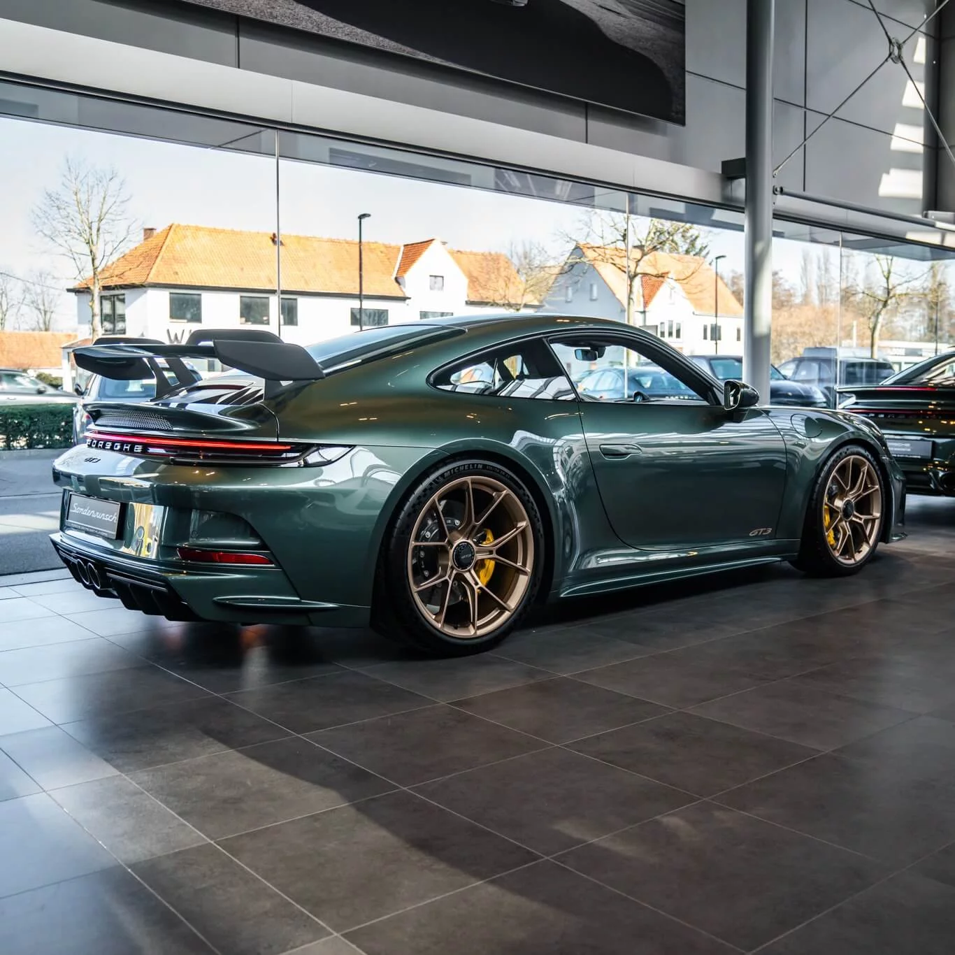 Malachite Green Metallic Porsche 911 GT3