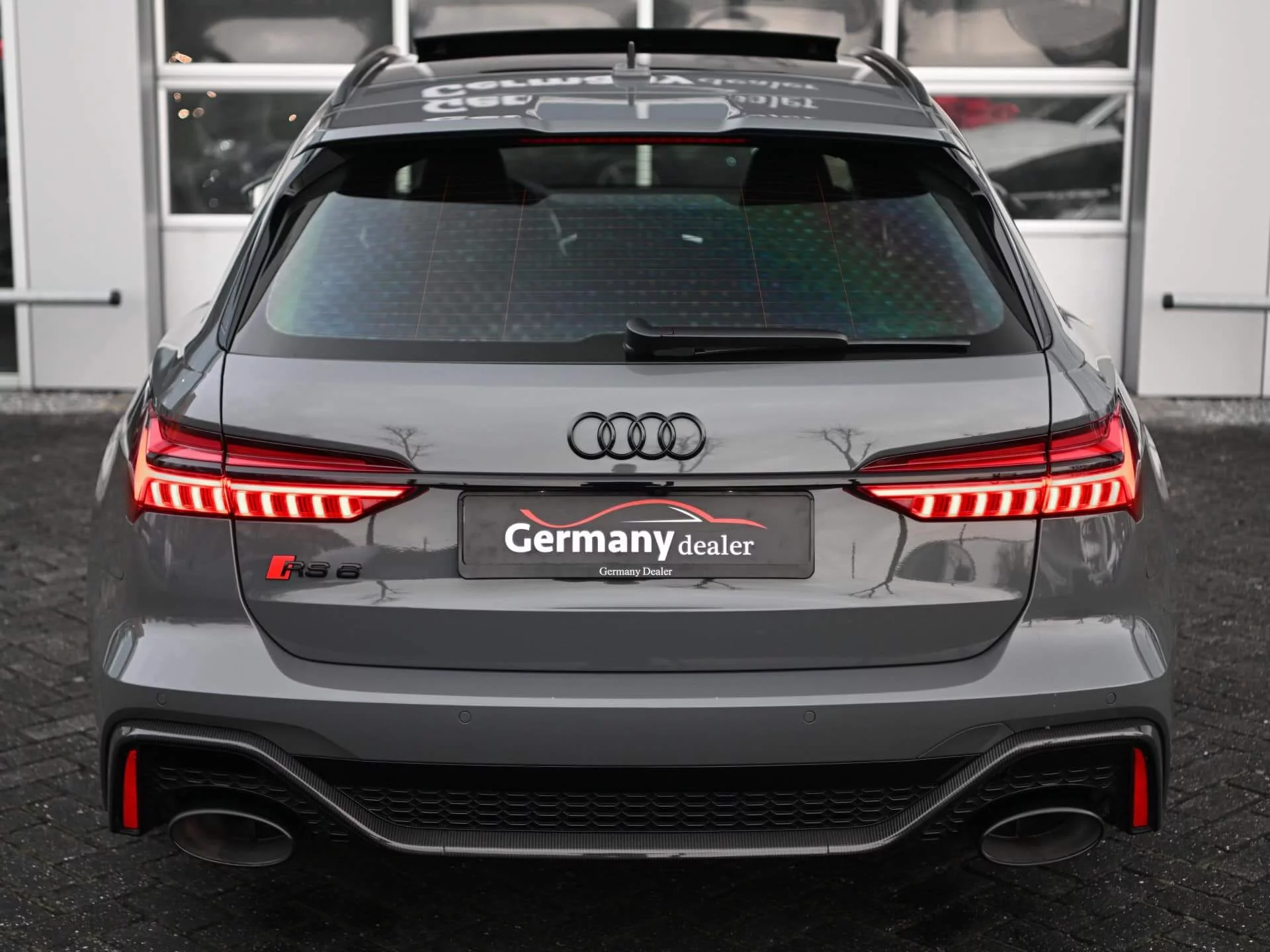 Nimbus Grey Audi RS6 Avant