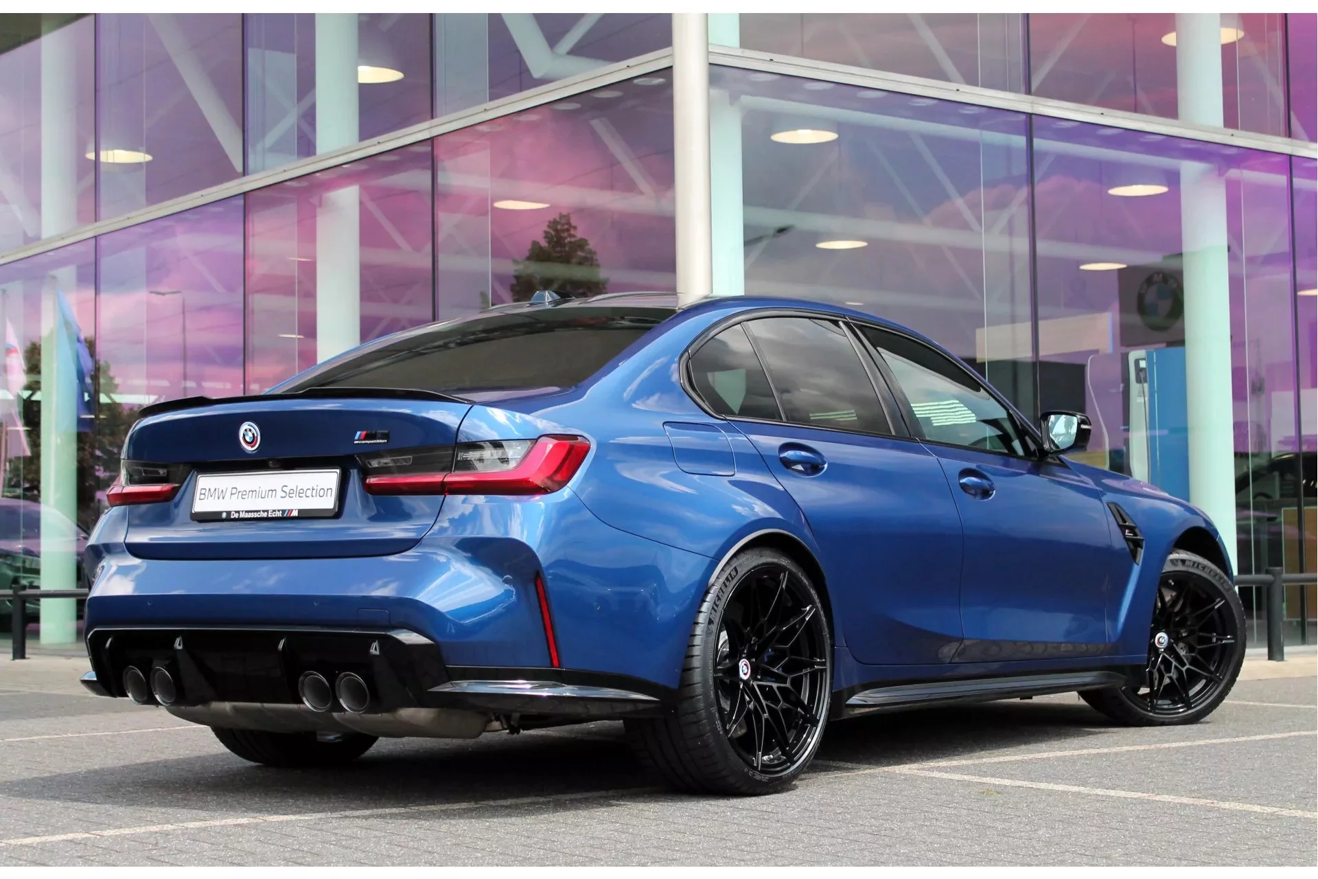 Le Mans Blue BMW M3
