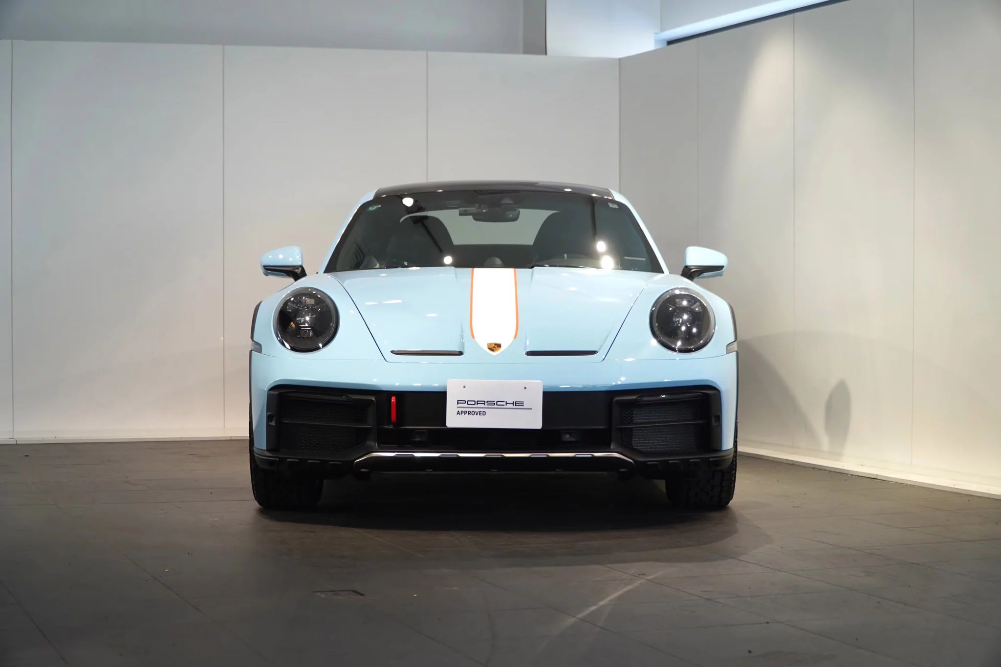 Gulf Blue Porsche 911 Dakar
