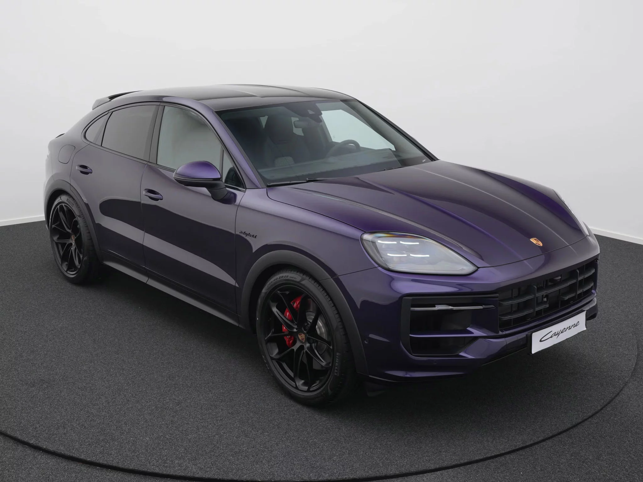 Velvet Purple Porsche Cayenne