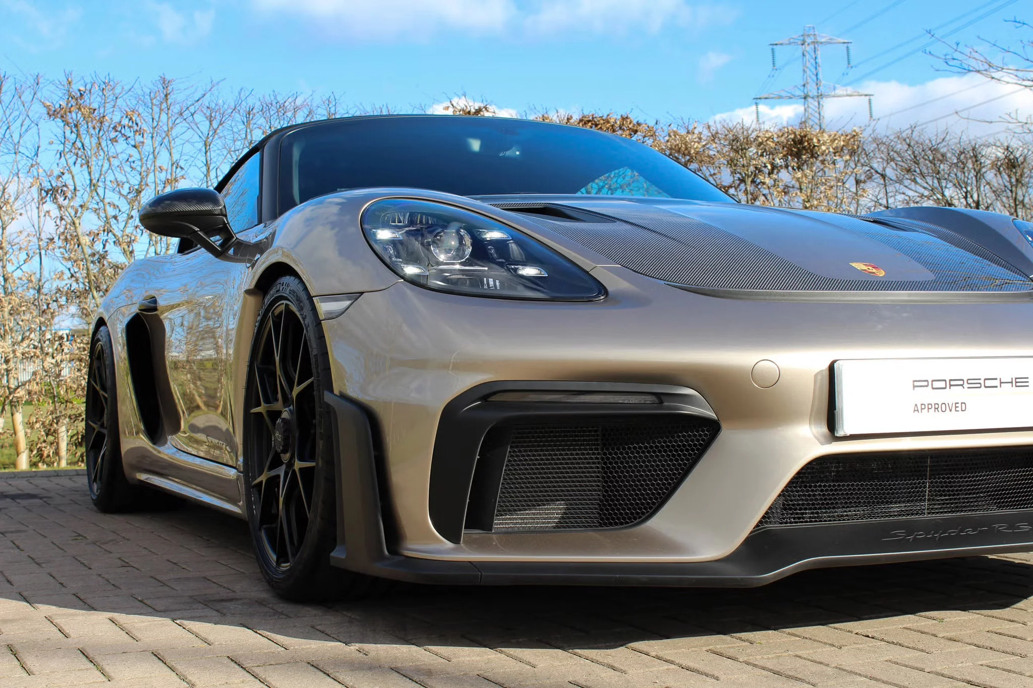 Palladium Metallic Porsche 718 Spyder RS