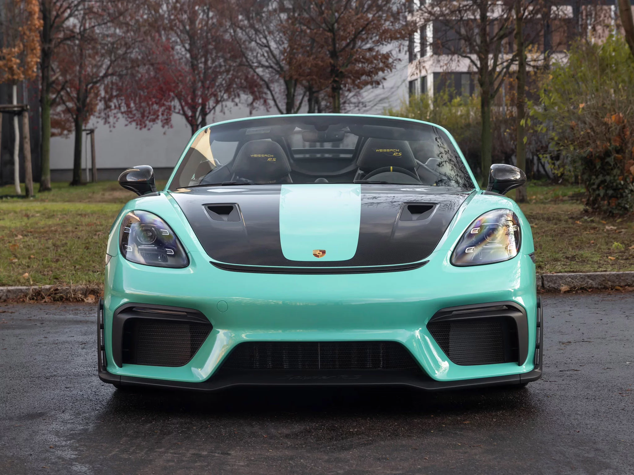 Mint Green Porsche 718 Spyder RS
