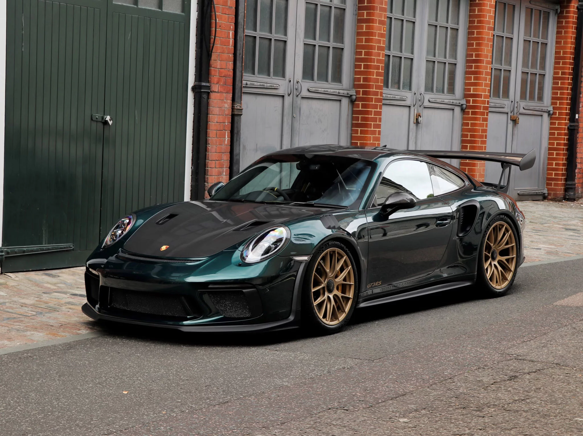 Jet Green Metallic Porsche 911 GT3 RS