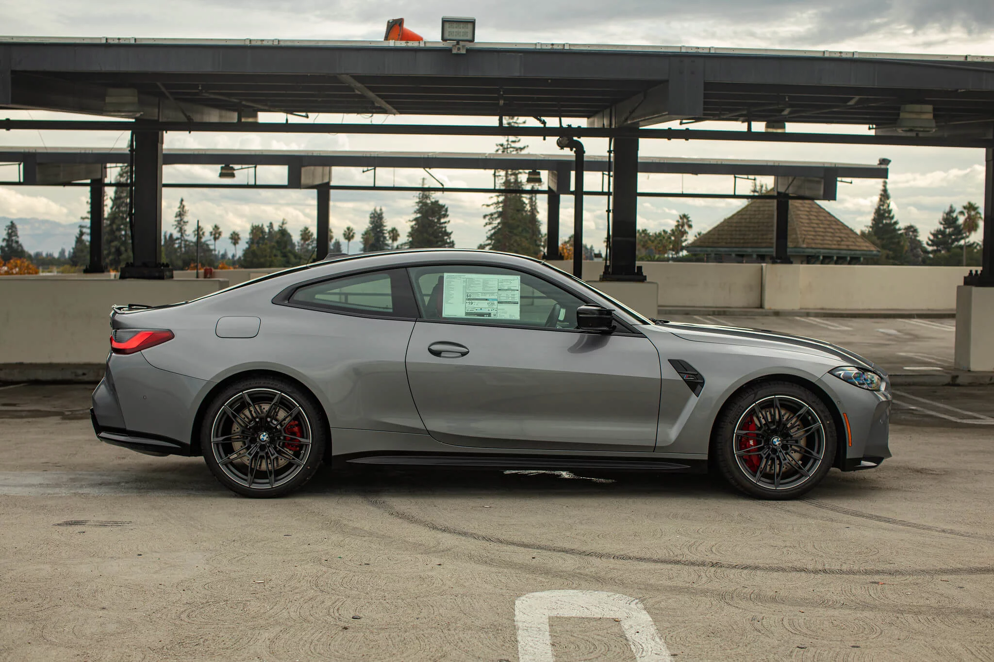 Skyscraper Grey BMW M4