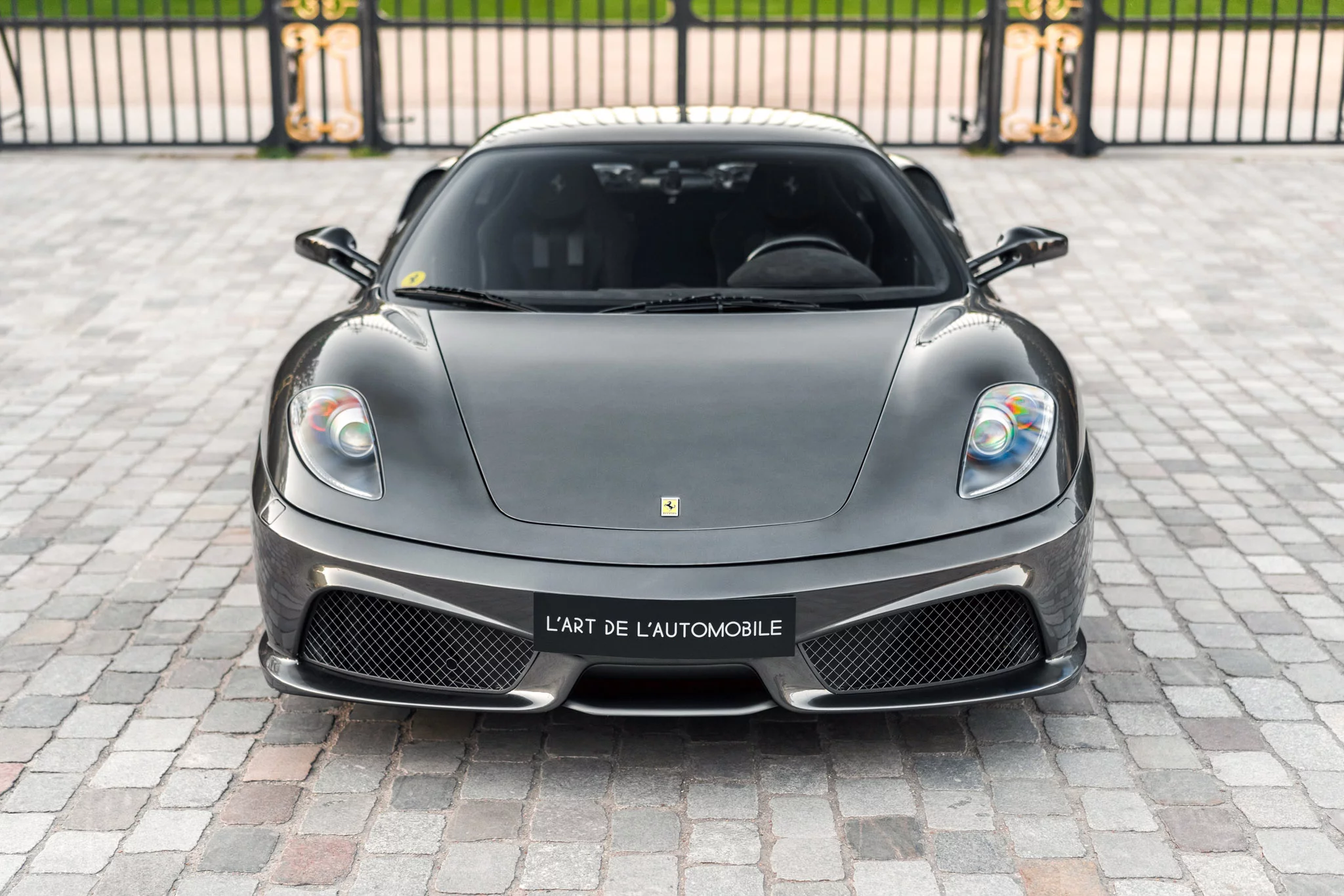 Grigio Silverstone Ferrari 430 Scuderia