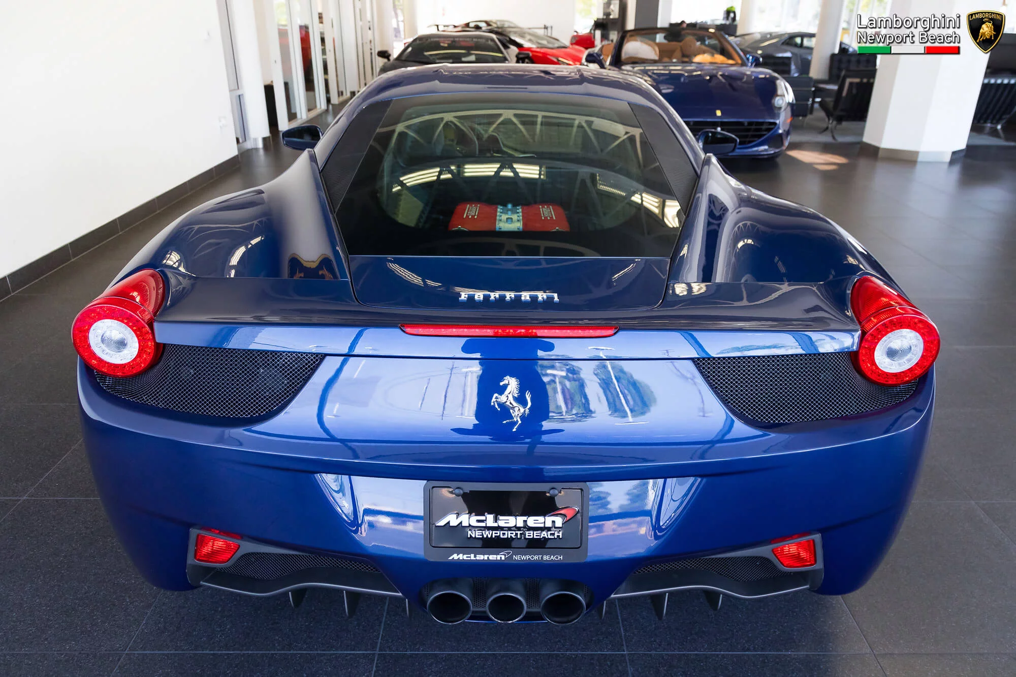 Blu Tour de France Ferrari 458