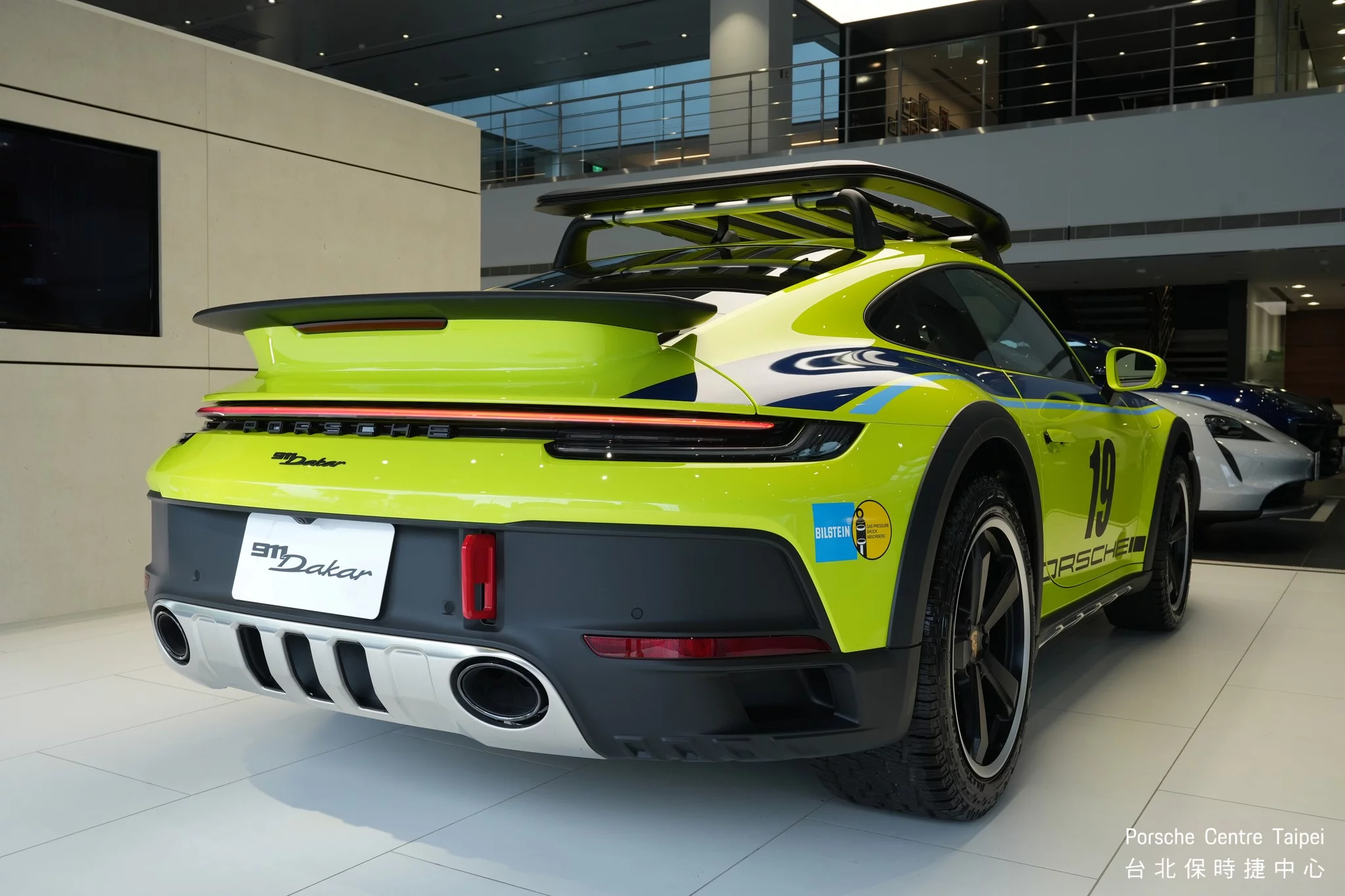 Acid Green Porsche 911 Dakar