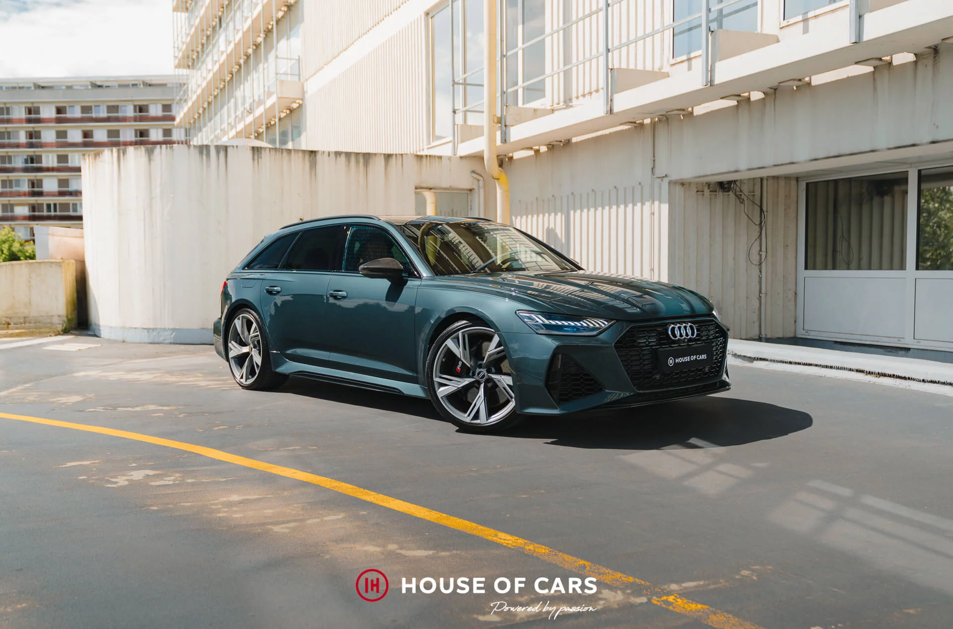 Camouflage Green Audi RS6 Avant