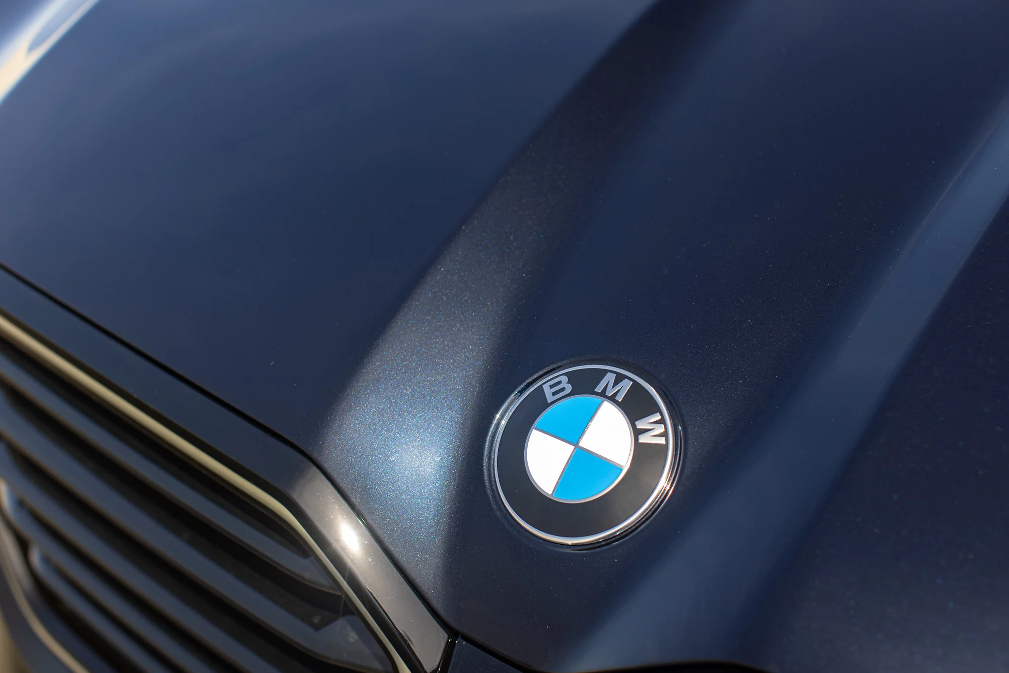 Carbon Black BMW XM