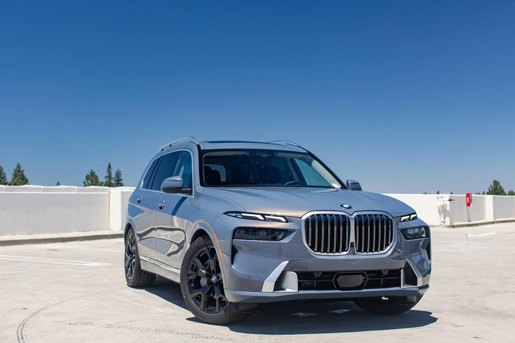 Sparkling Copper Grey BMW X7
