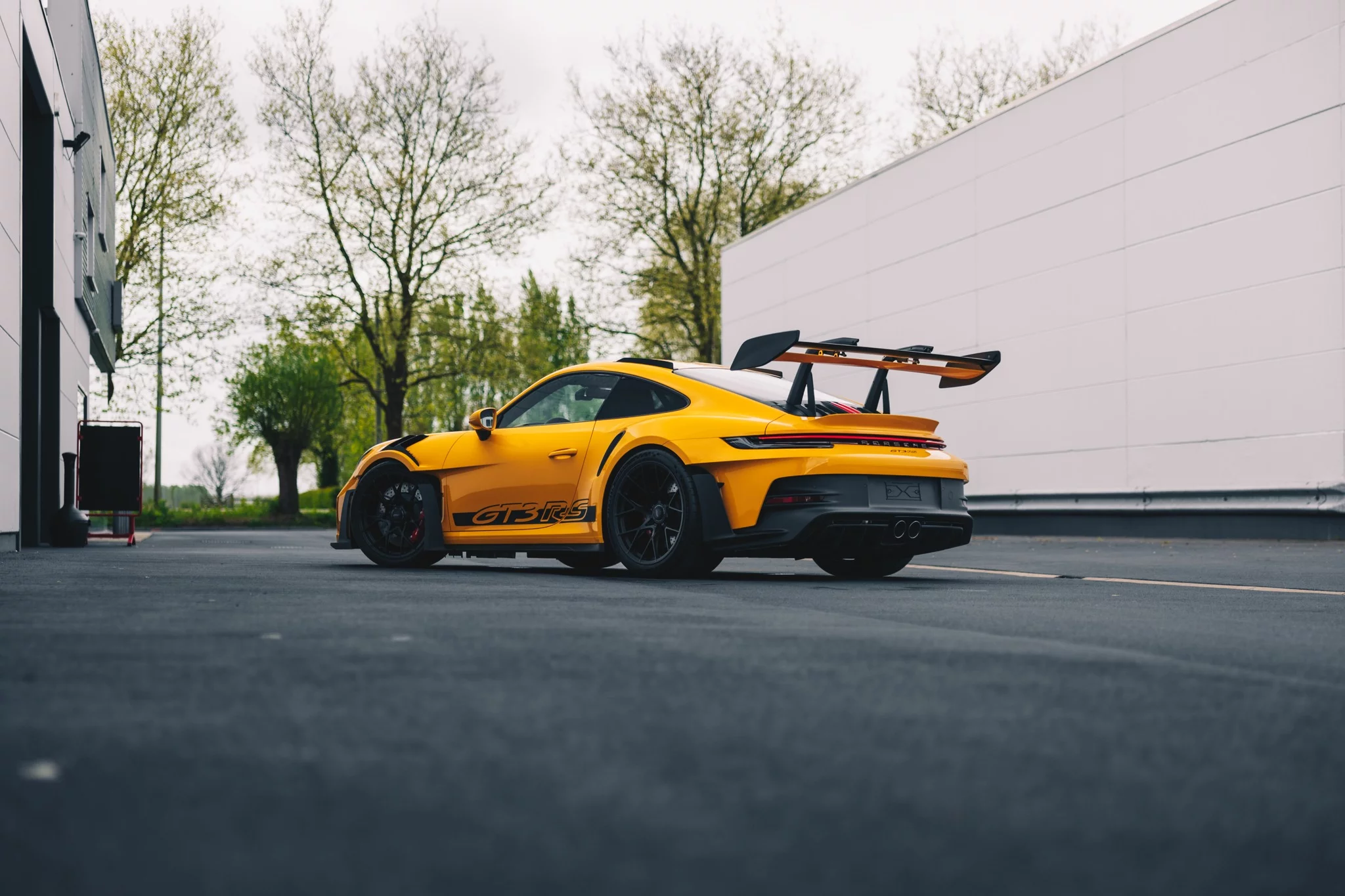 Signal Yellow Porsche 911 GT3 RS