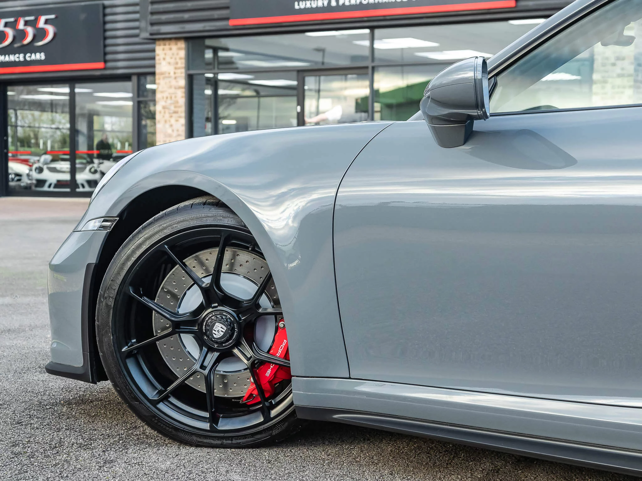 Grigio Telesto Porsche 911 GT3