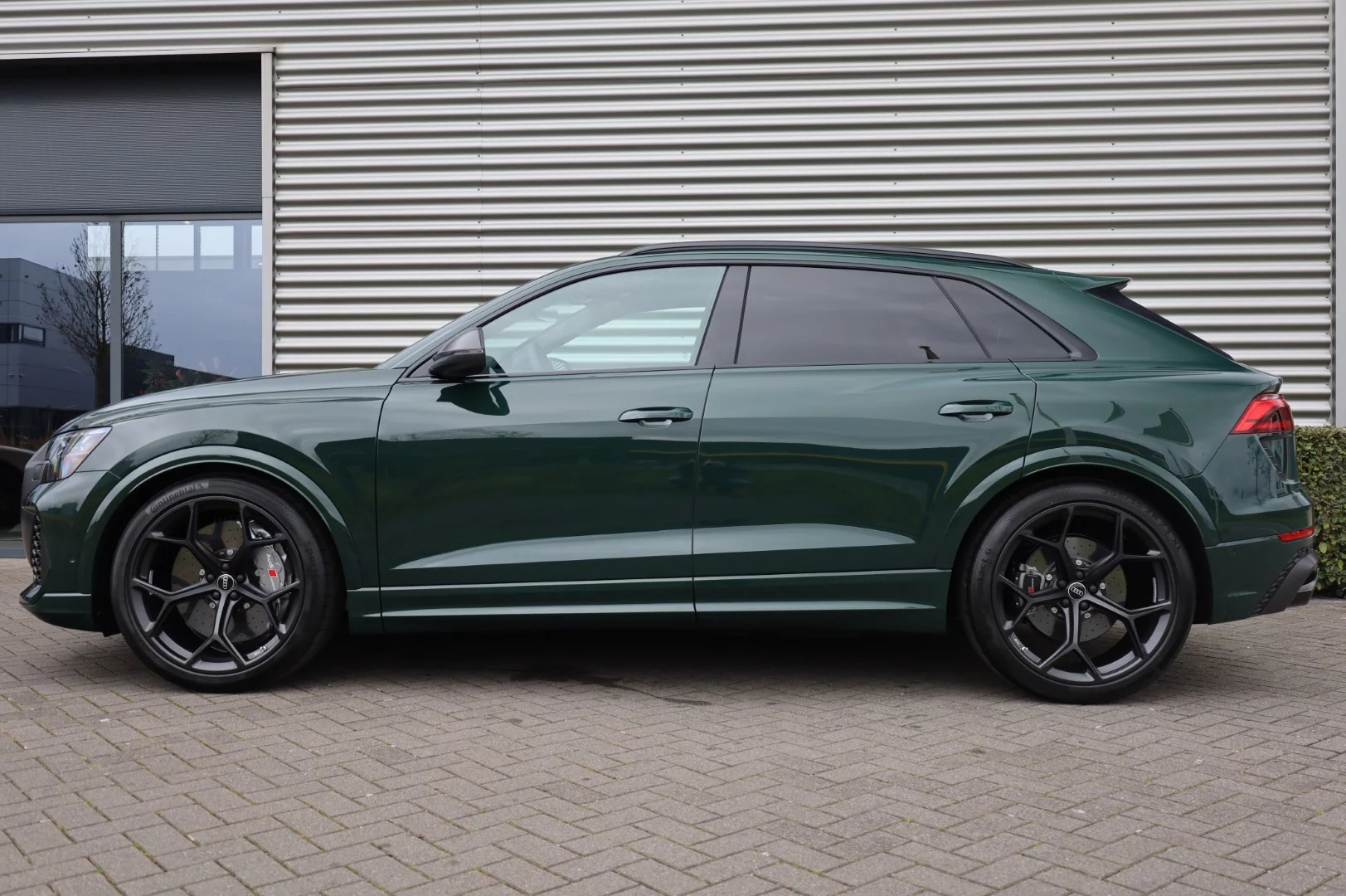 Goodwood Green Audi RS Q8