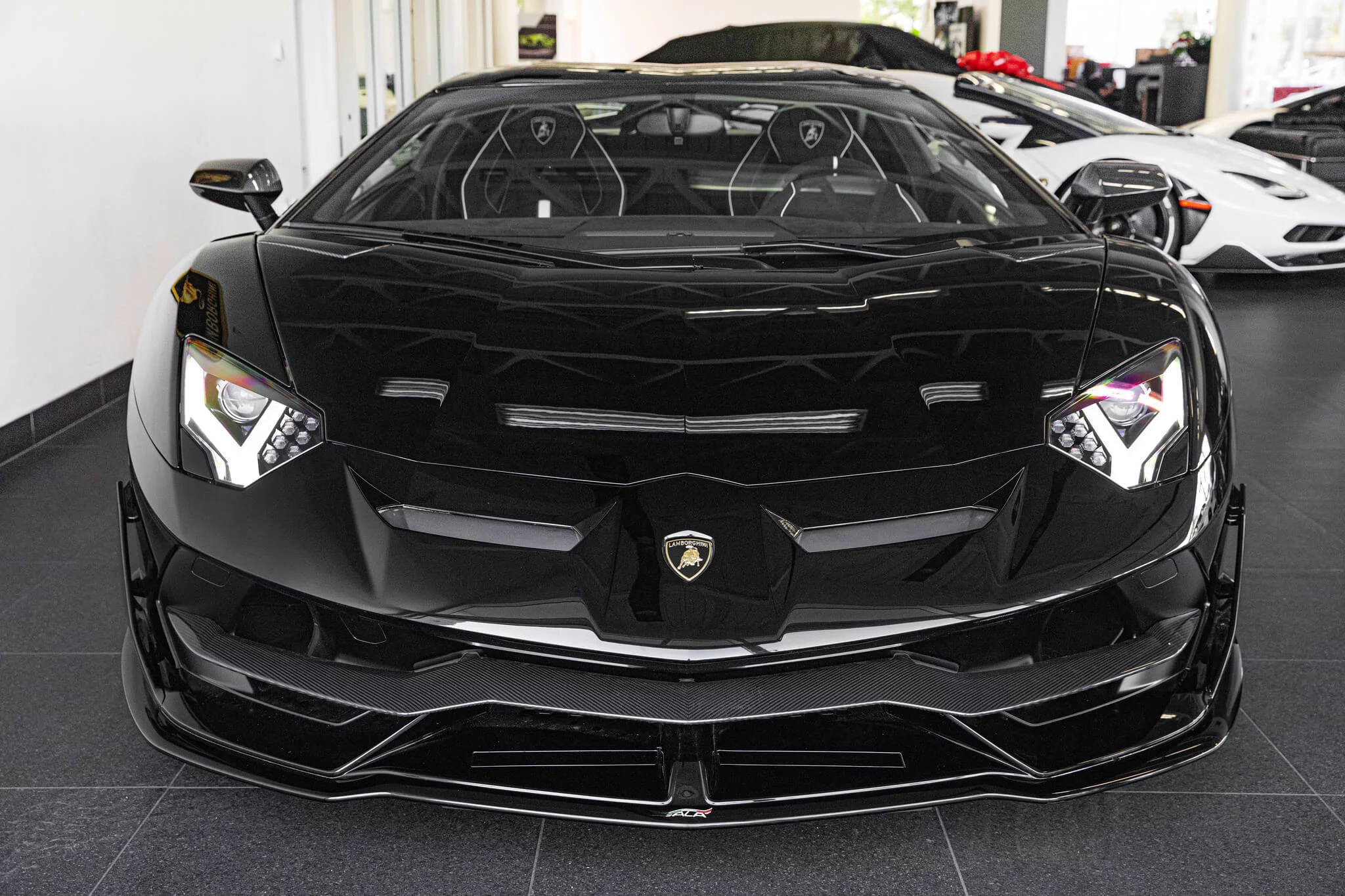 Nero Aldebaran Lamborghini Aventador