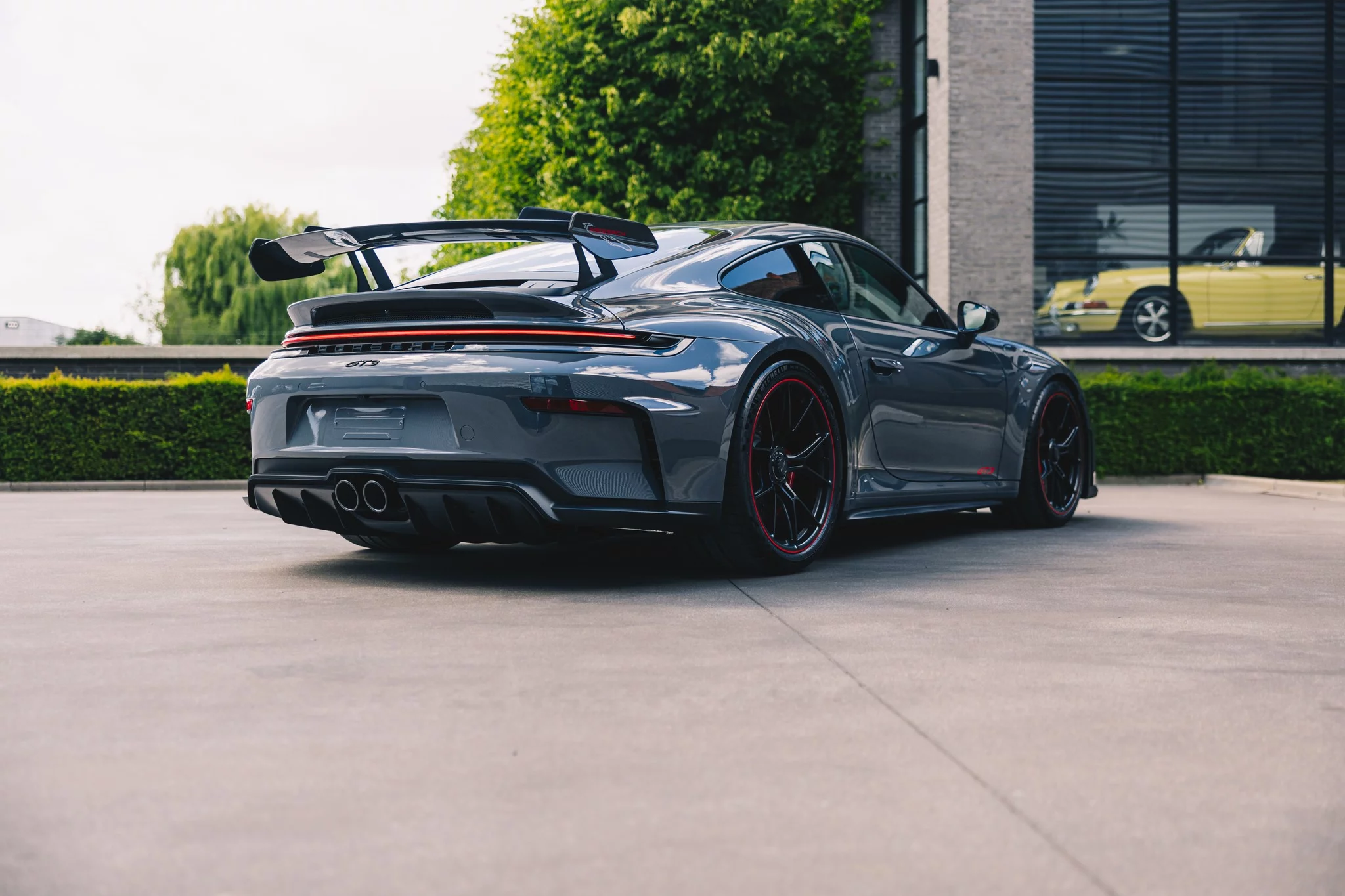 Slate Grey Neo Porsche 911 GT3