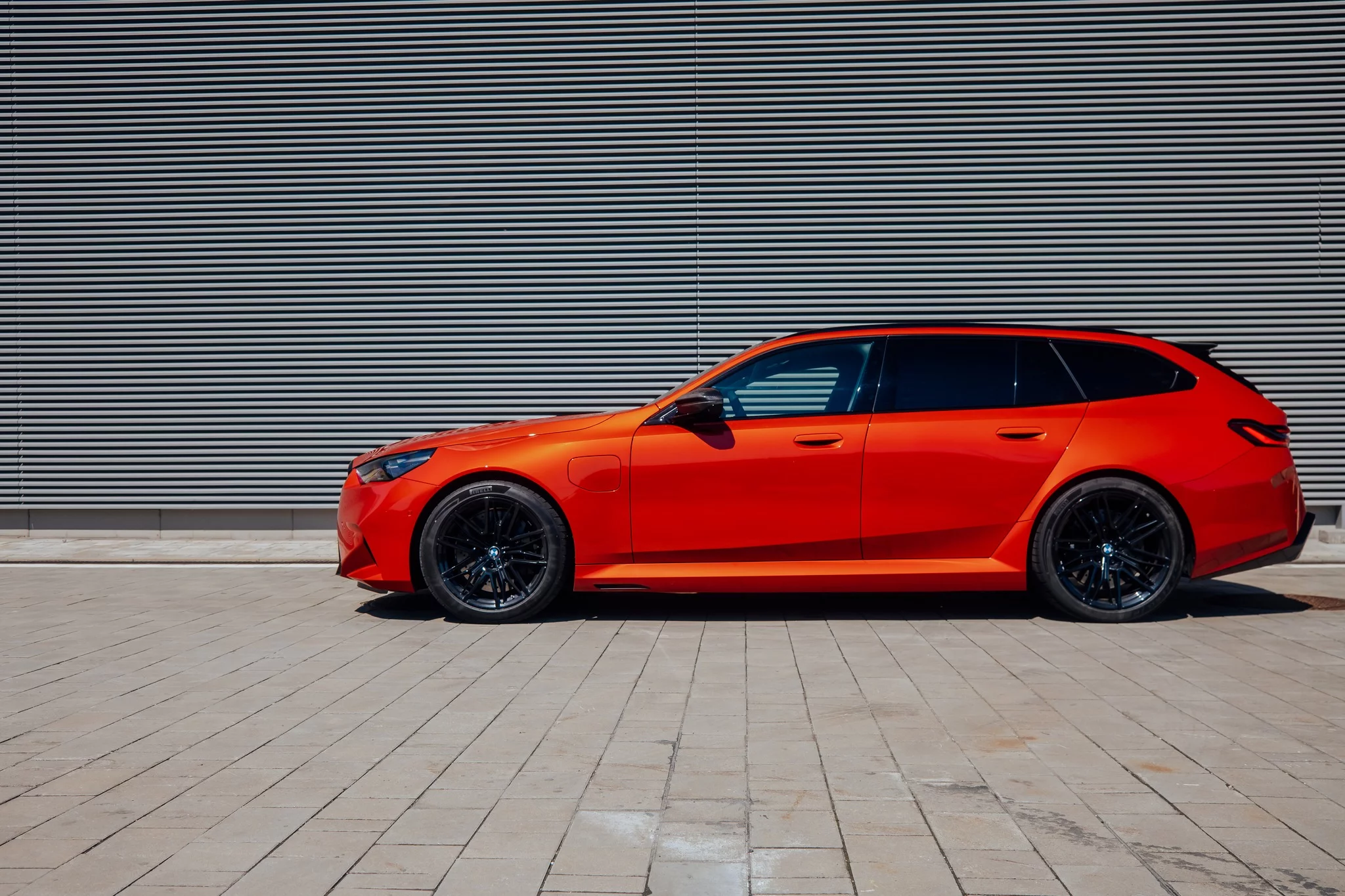 Sakhir Orange III BMW M5