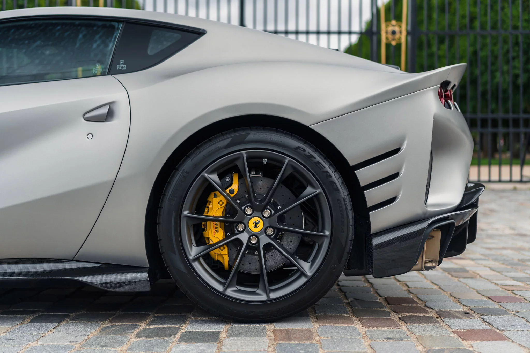 Alluminio Opaco Ferrari 812