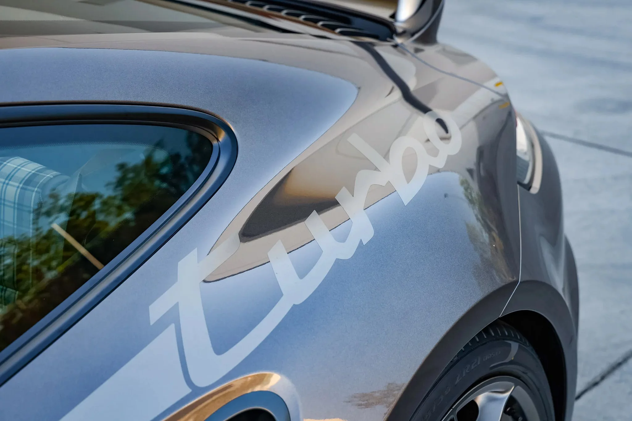 Anthracite Brown Metallic Porsche 911 Turbo