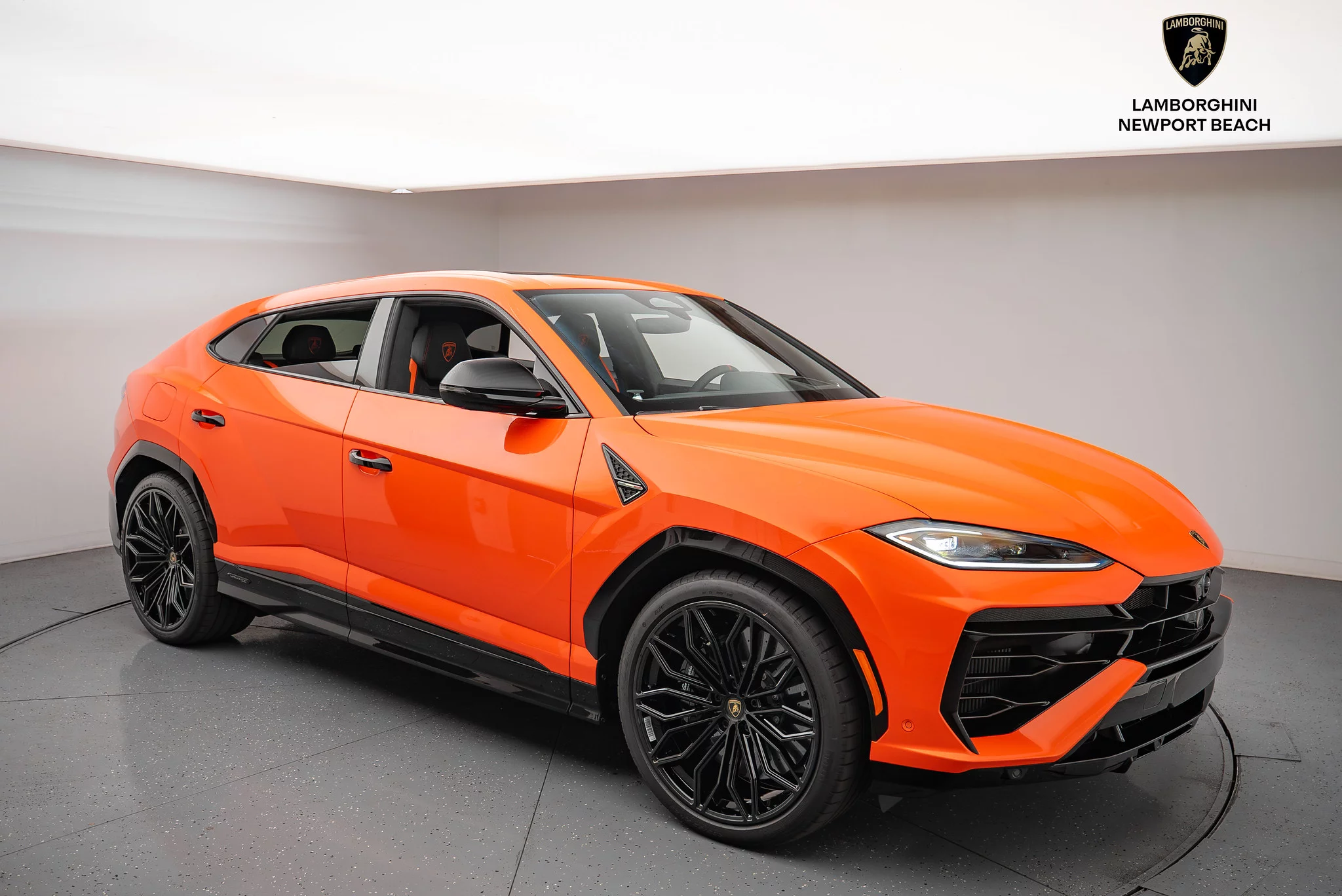 Arancio Egon Lamborghini Urus