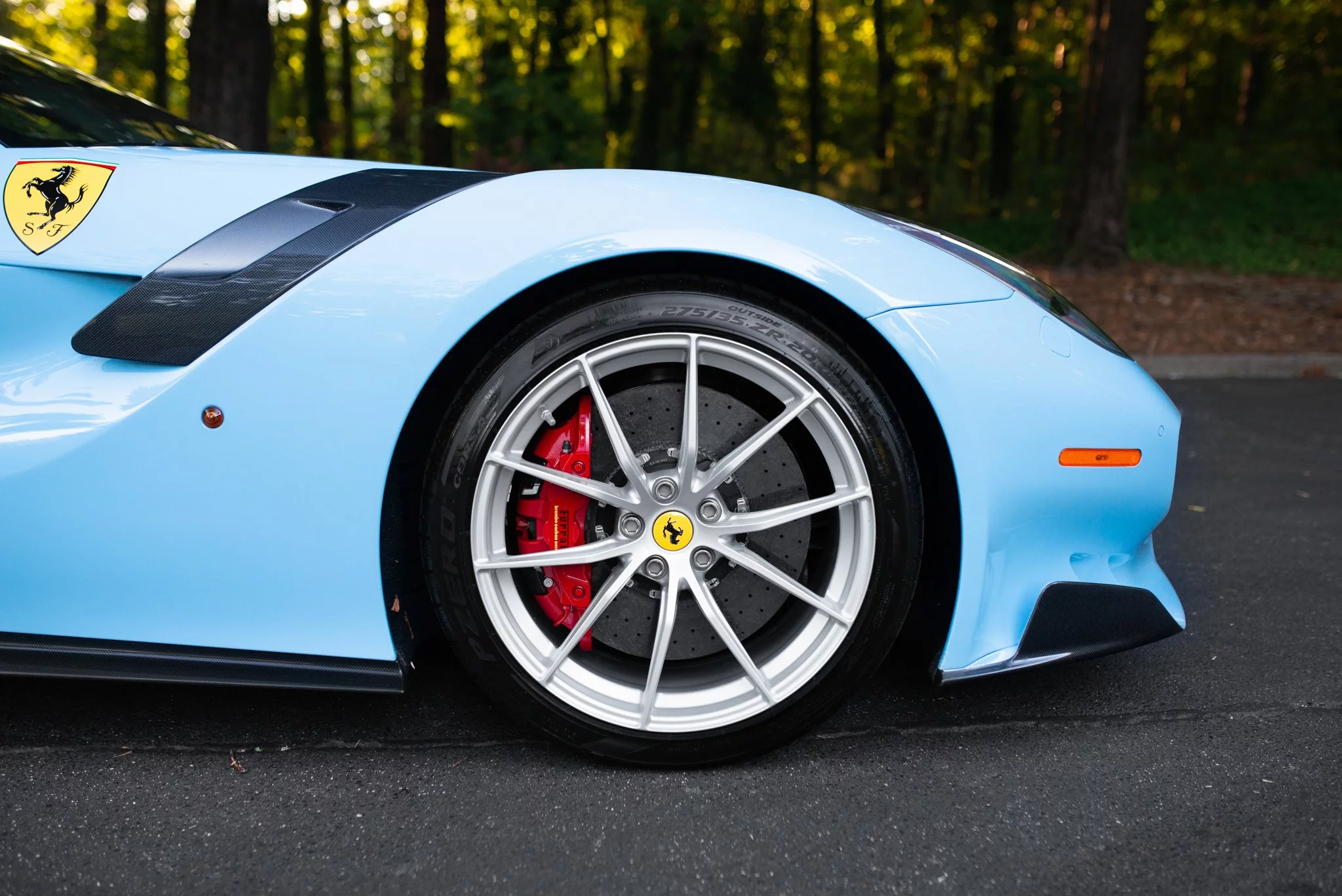 Azzurro La Plata Ferrari F12
