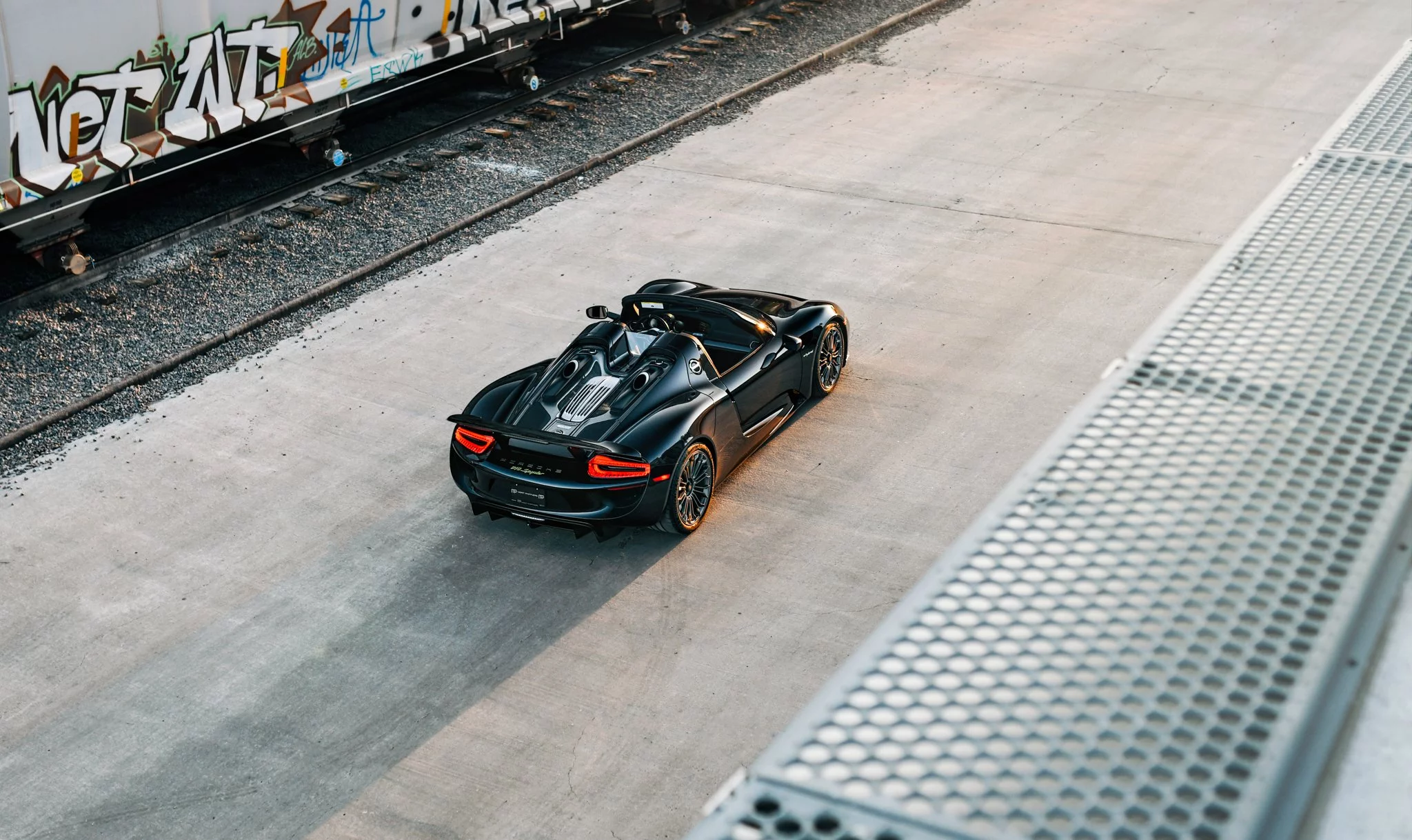 Basalt Black Porsche 918 Spyder