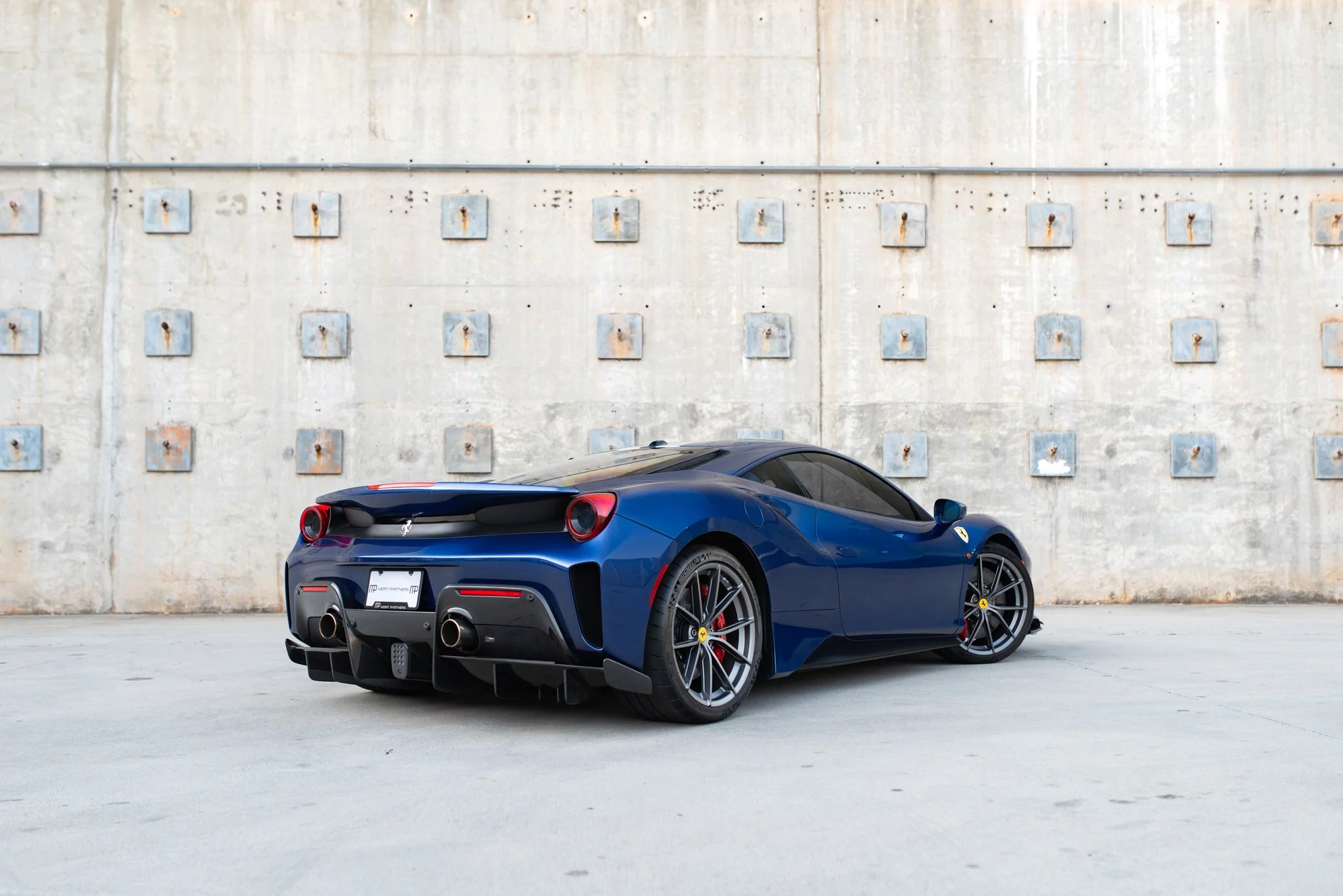 Blu Tour de France 70 Ferrari 488