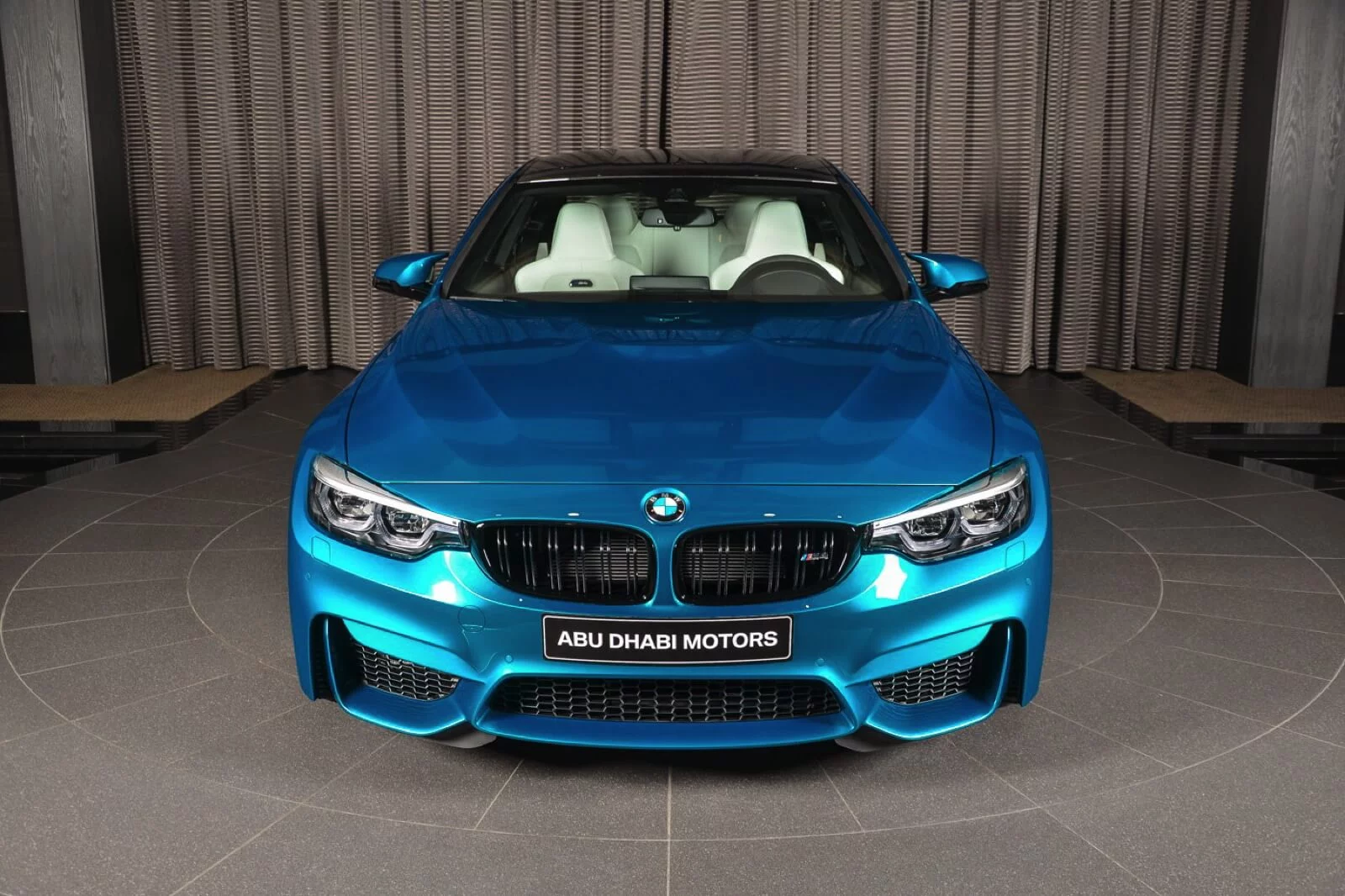 Atlantis BMW M4