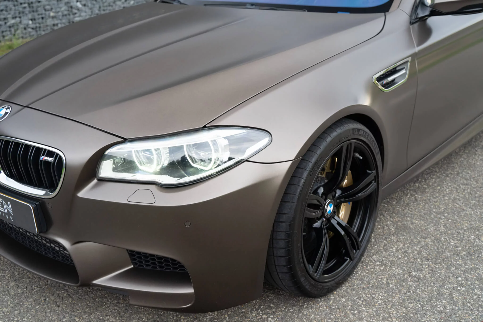 Frozen Bronze BMW M5