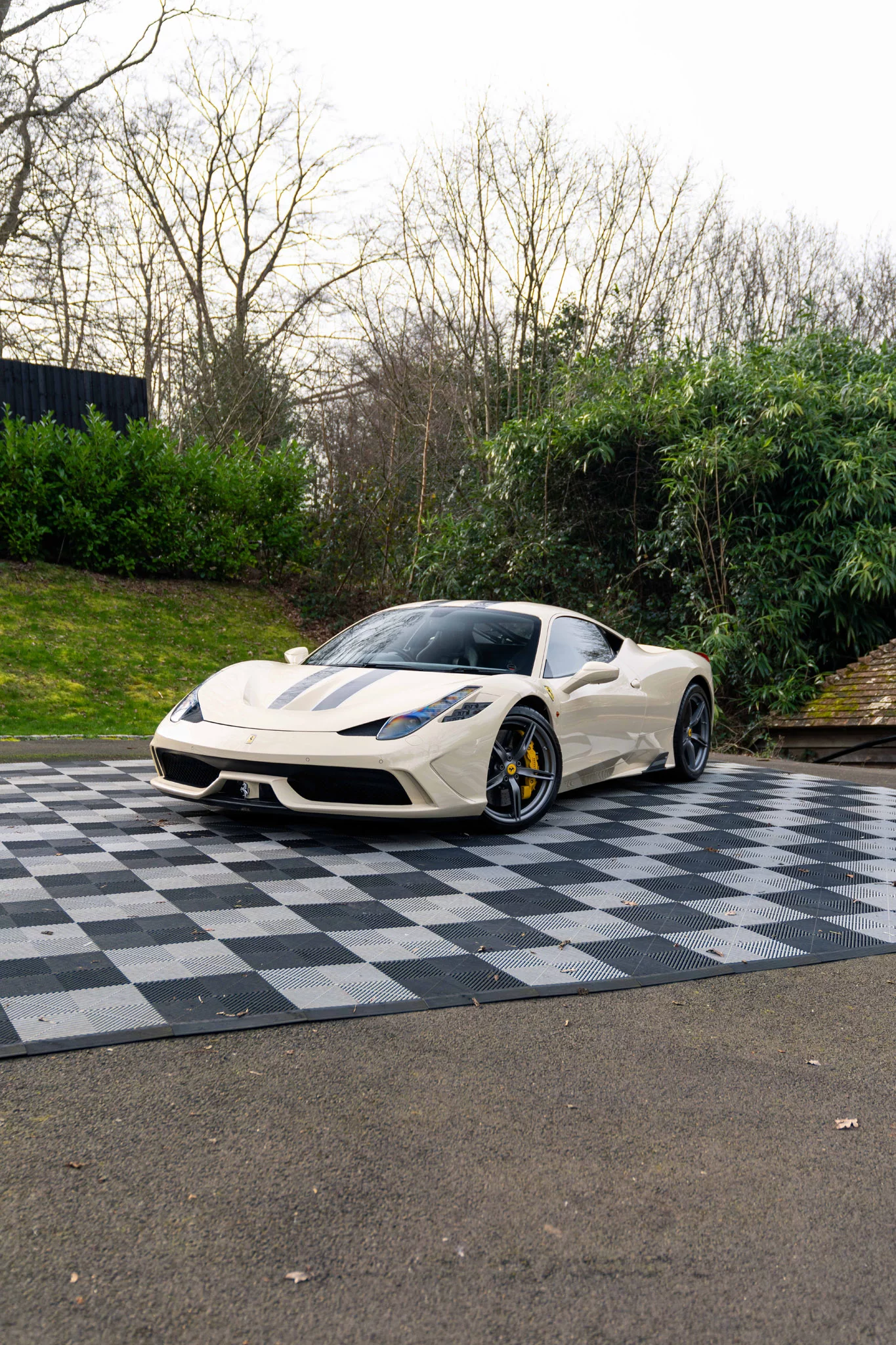 Avorio Ferrari 458