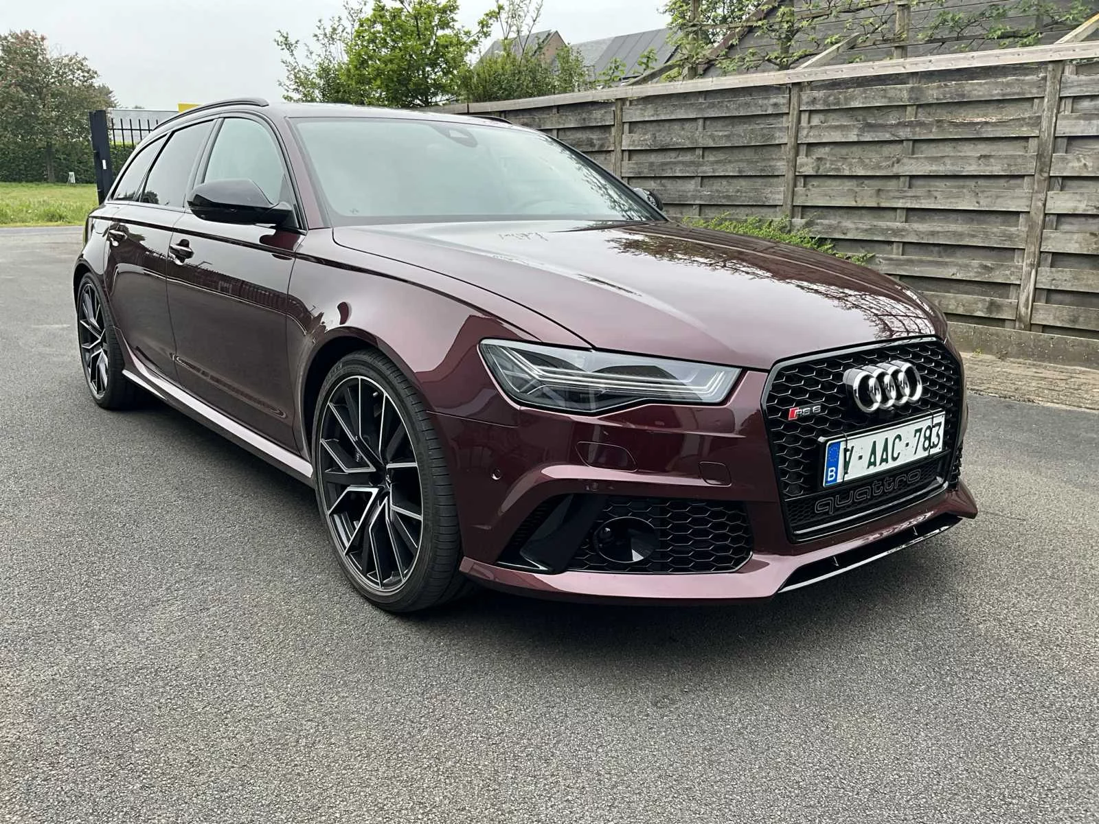 Classic Red Audi RS6 Avant