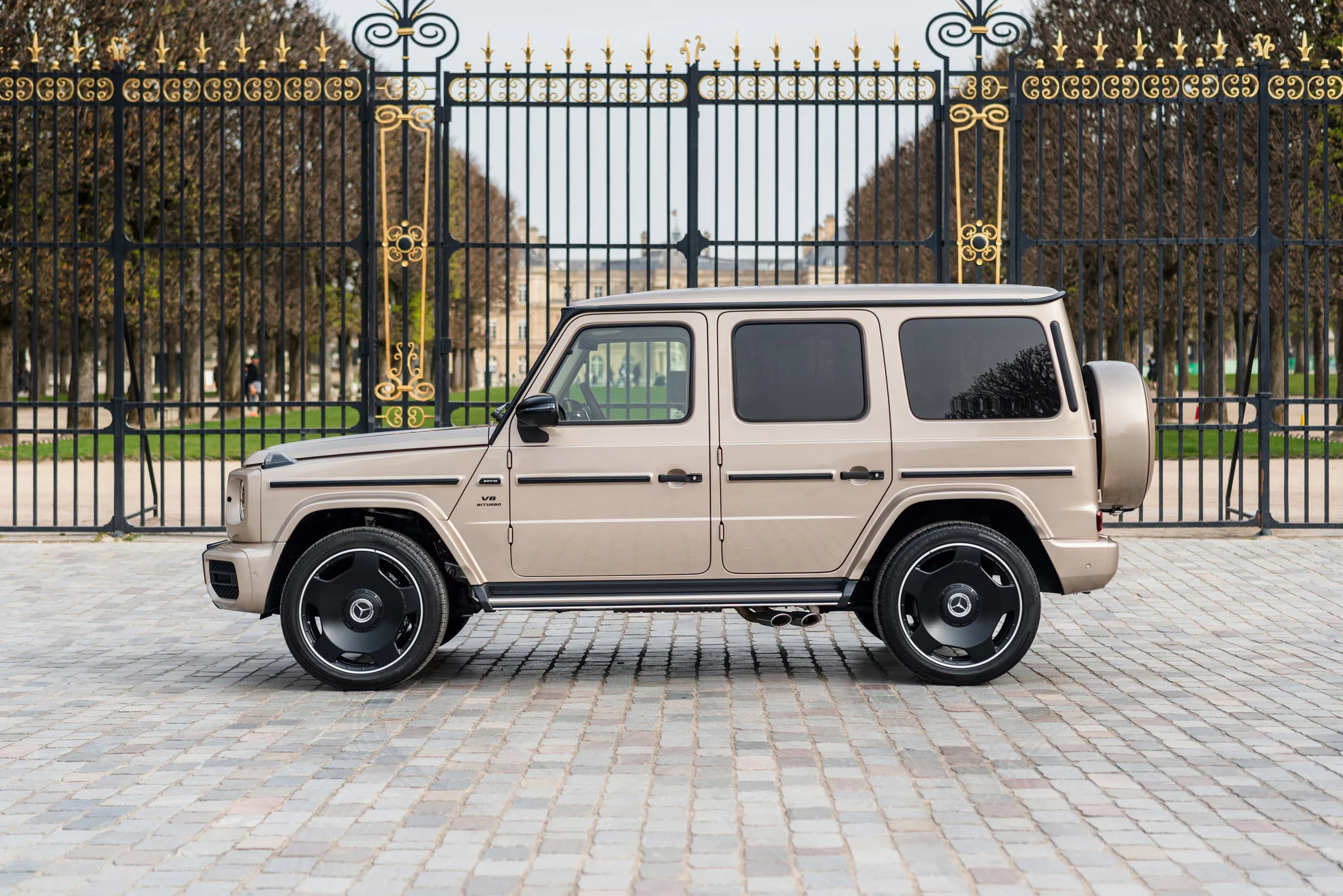 Travertine Beige Mercedes-AMG G 63