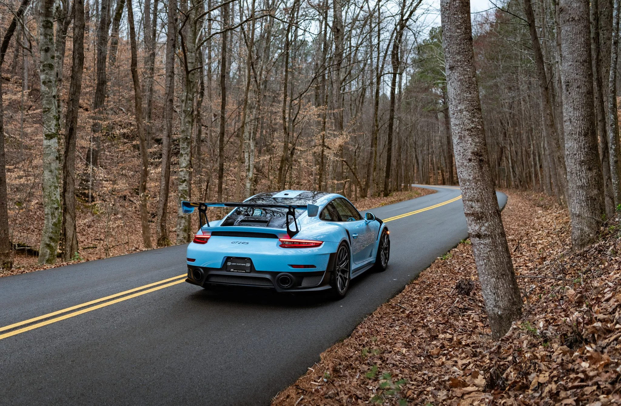 Gulf Blue Porsche 911 GT2 RS