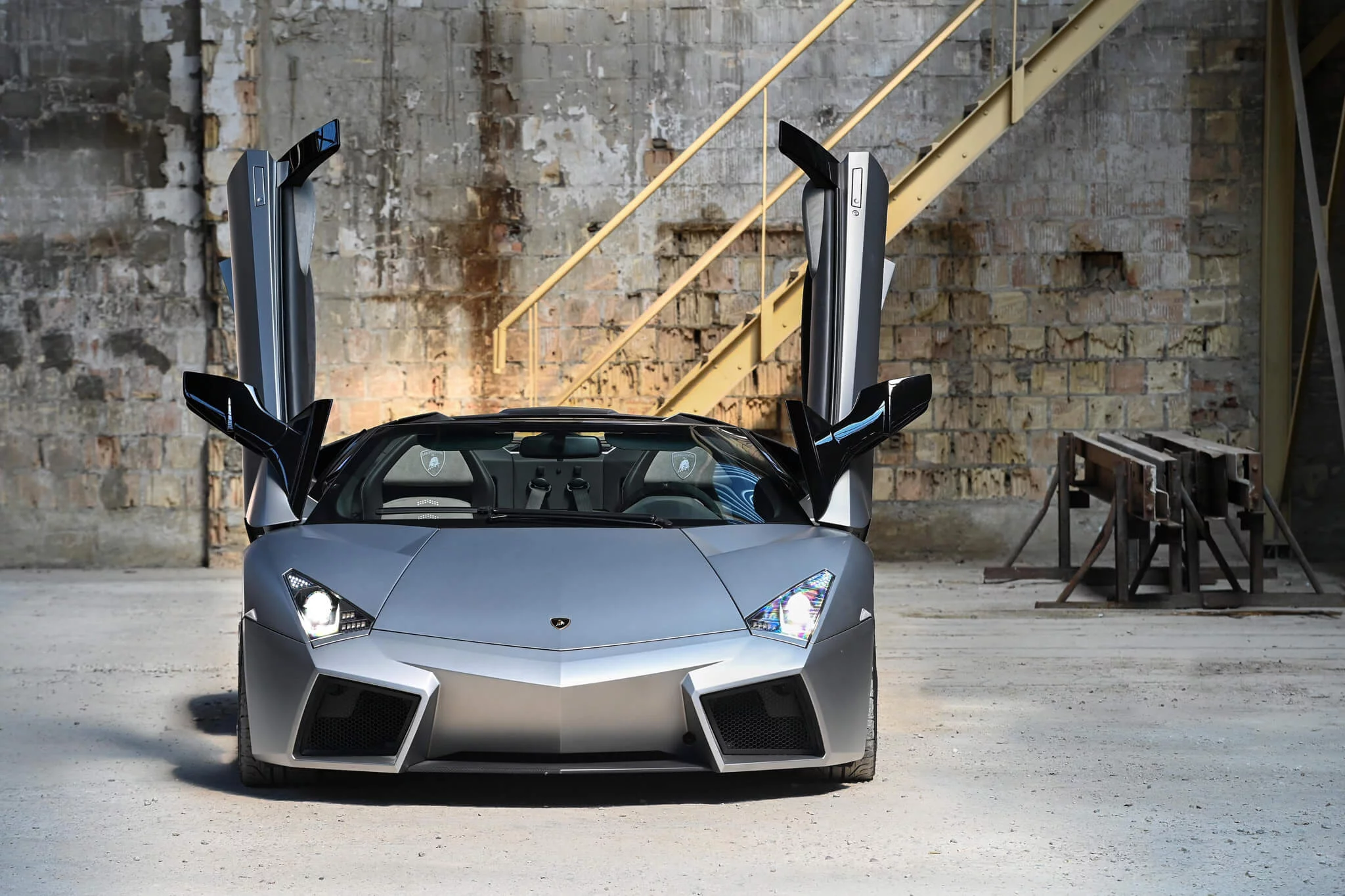 Grigio Reventón Lamborghini Reventón