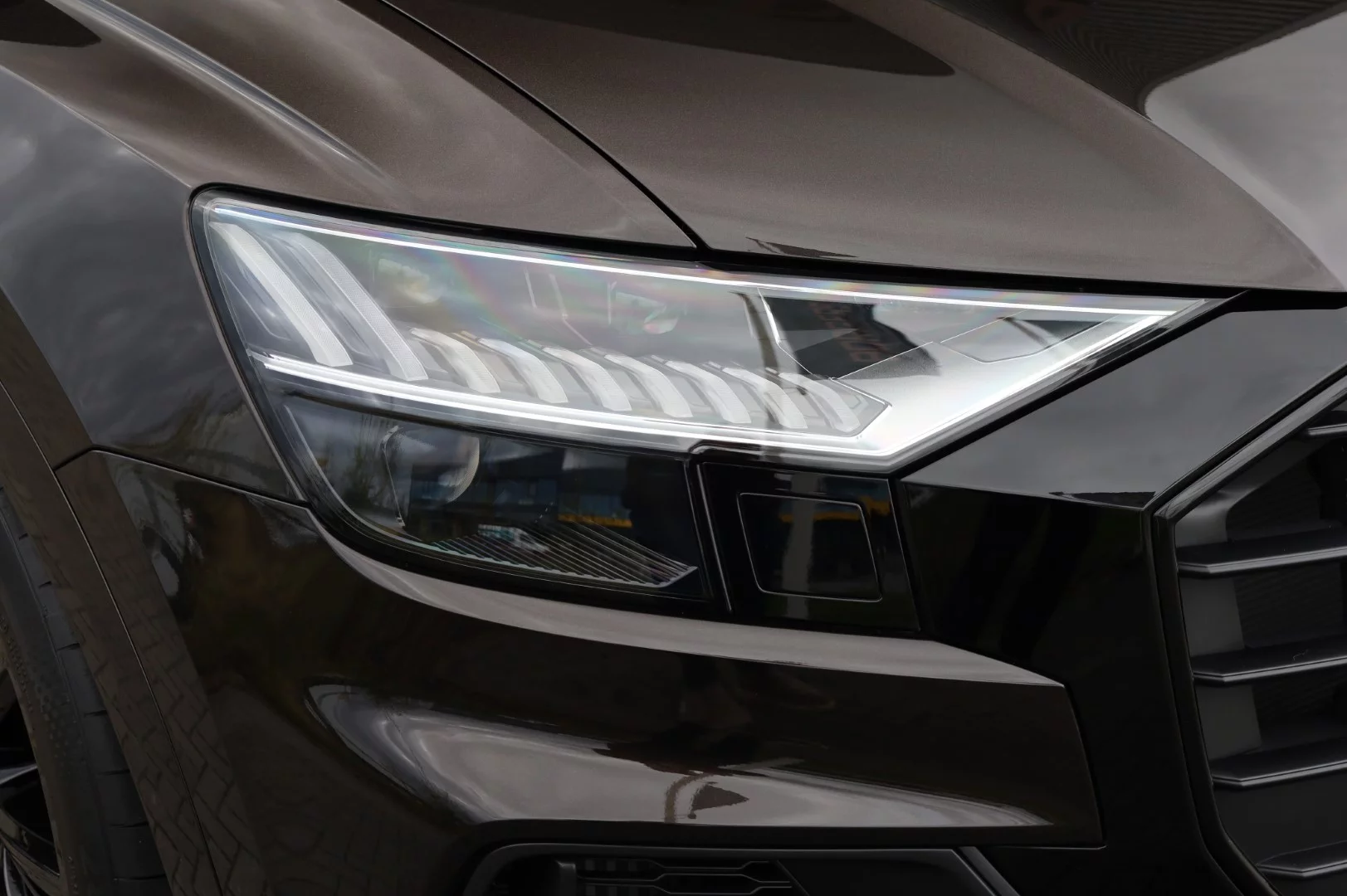 Tamarind Brown Audi Q8