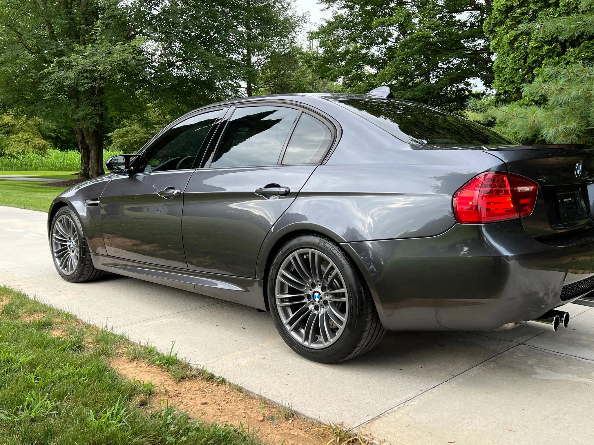 Sparkling Graphite BMW M3