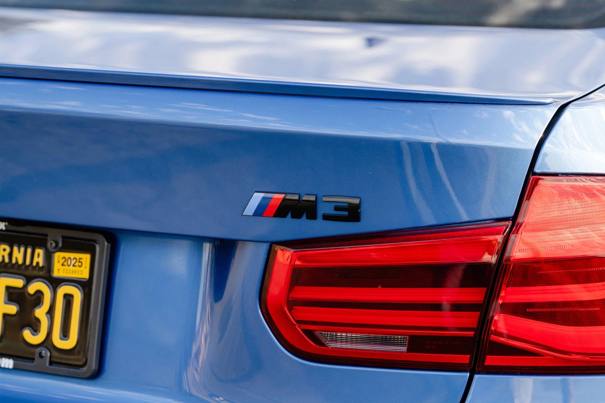 Estoril Blue II BMW M3