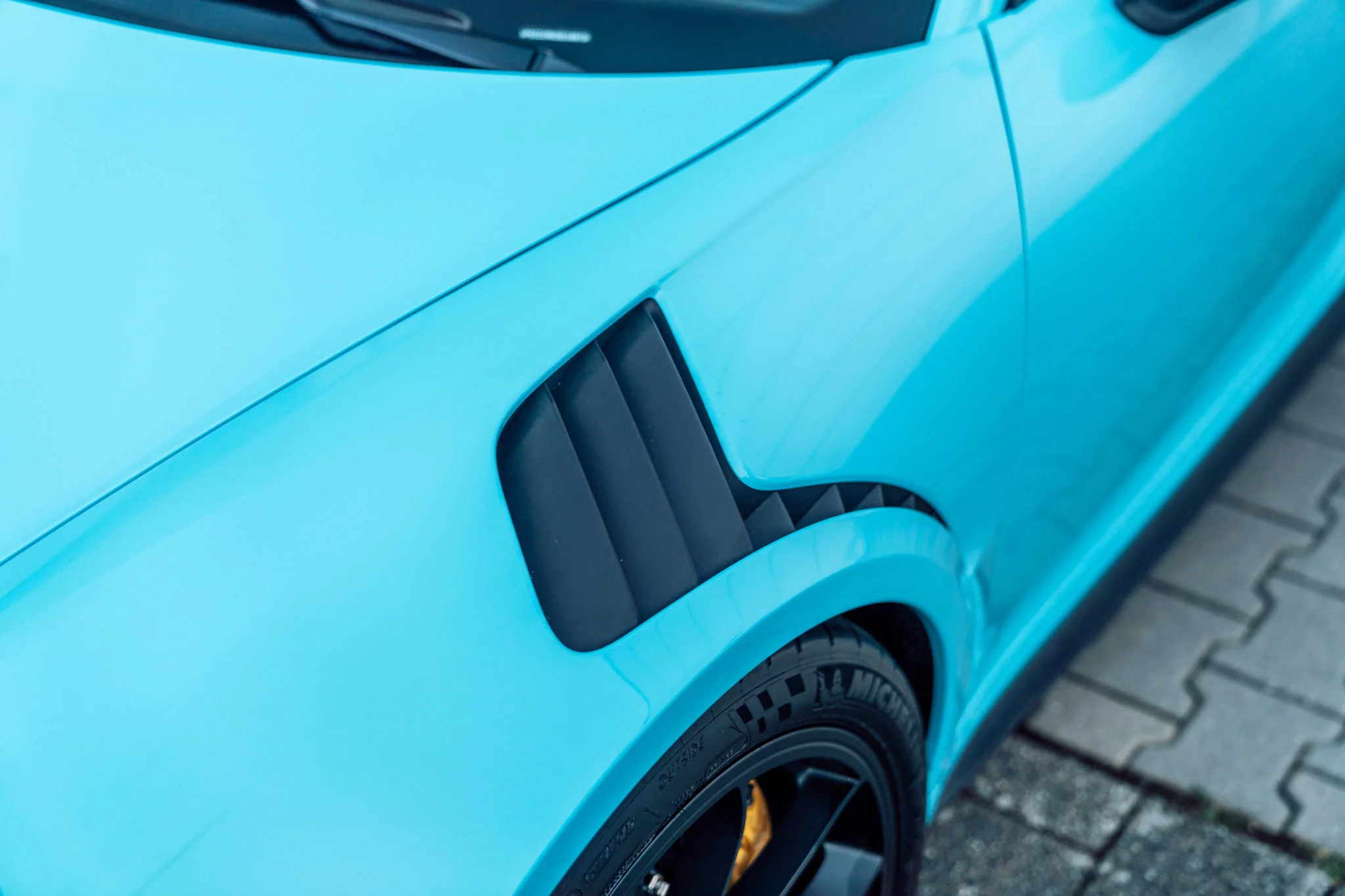 Olympic Blue Porsche 911 GT3 RS