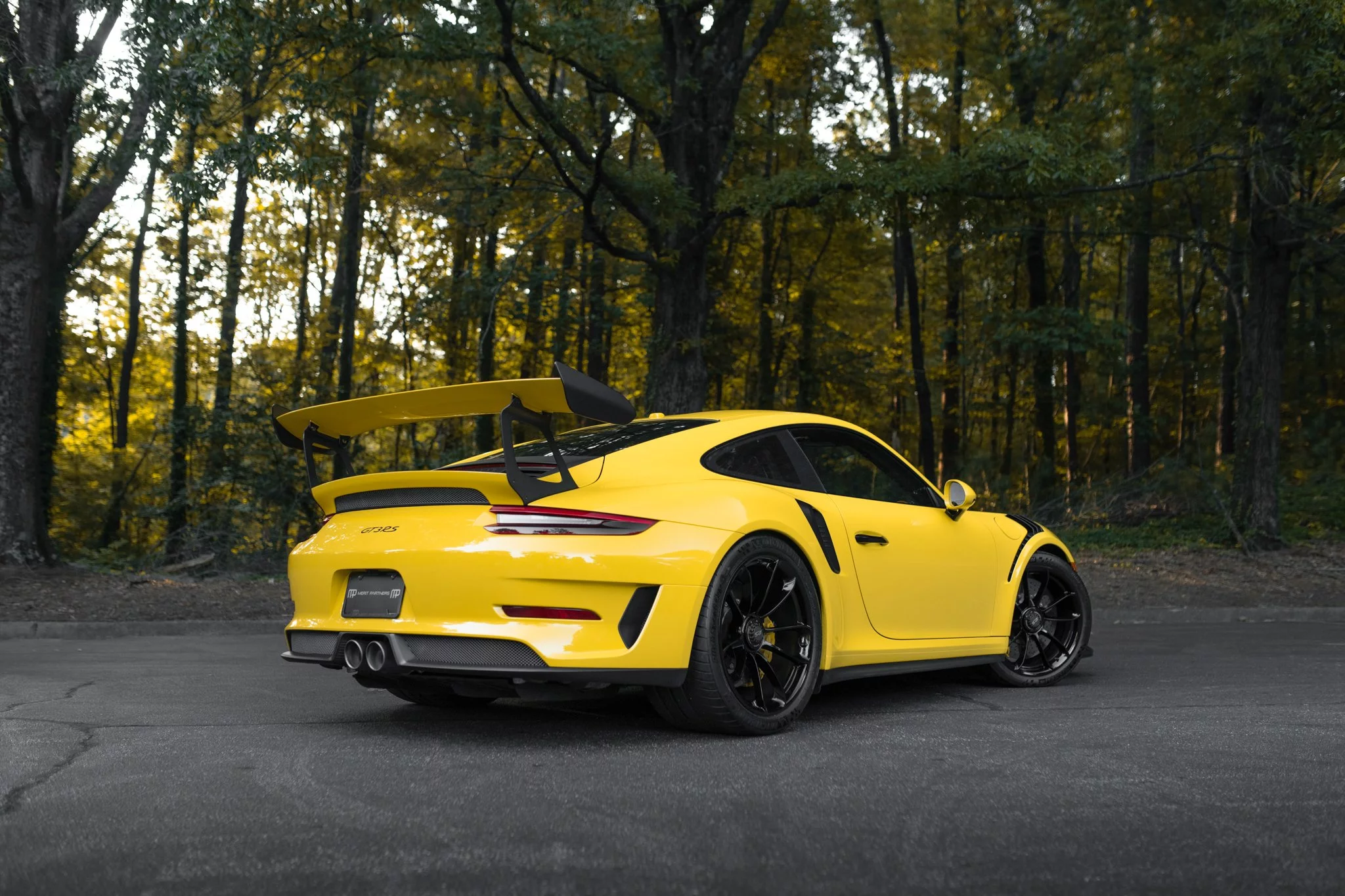 Racing Yellow Porsche 911 GT3 RS