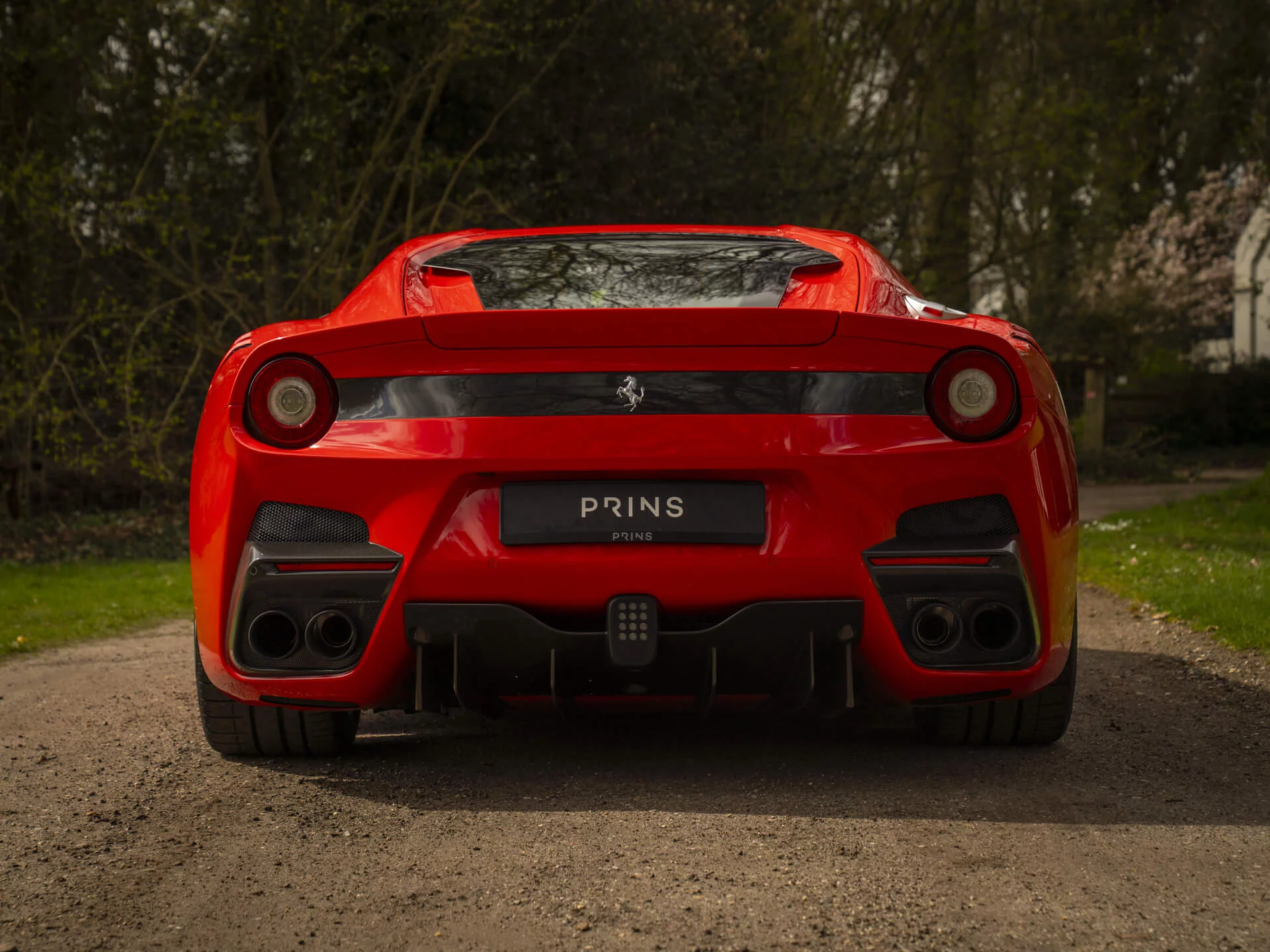Rosso Scuderia Ferrari F12